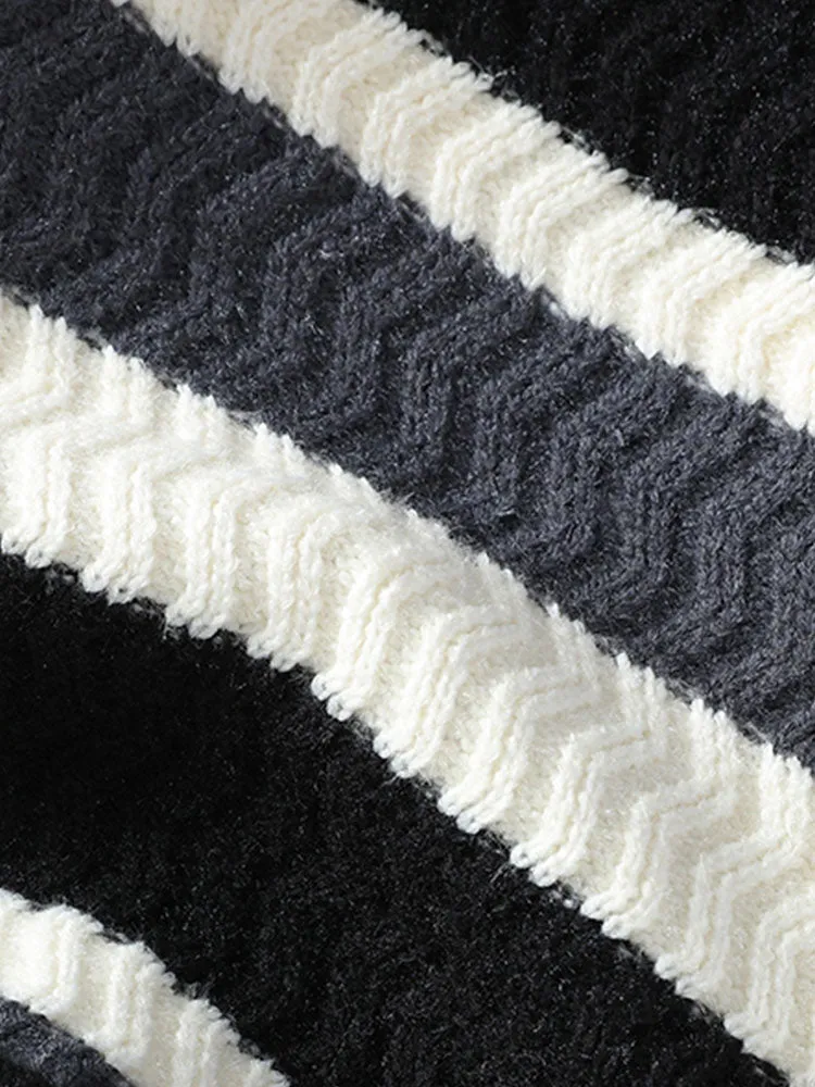 Striped Crew Neck Sweater sold by Hoooyi product image thumbnail 5