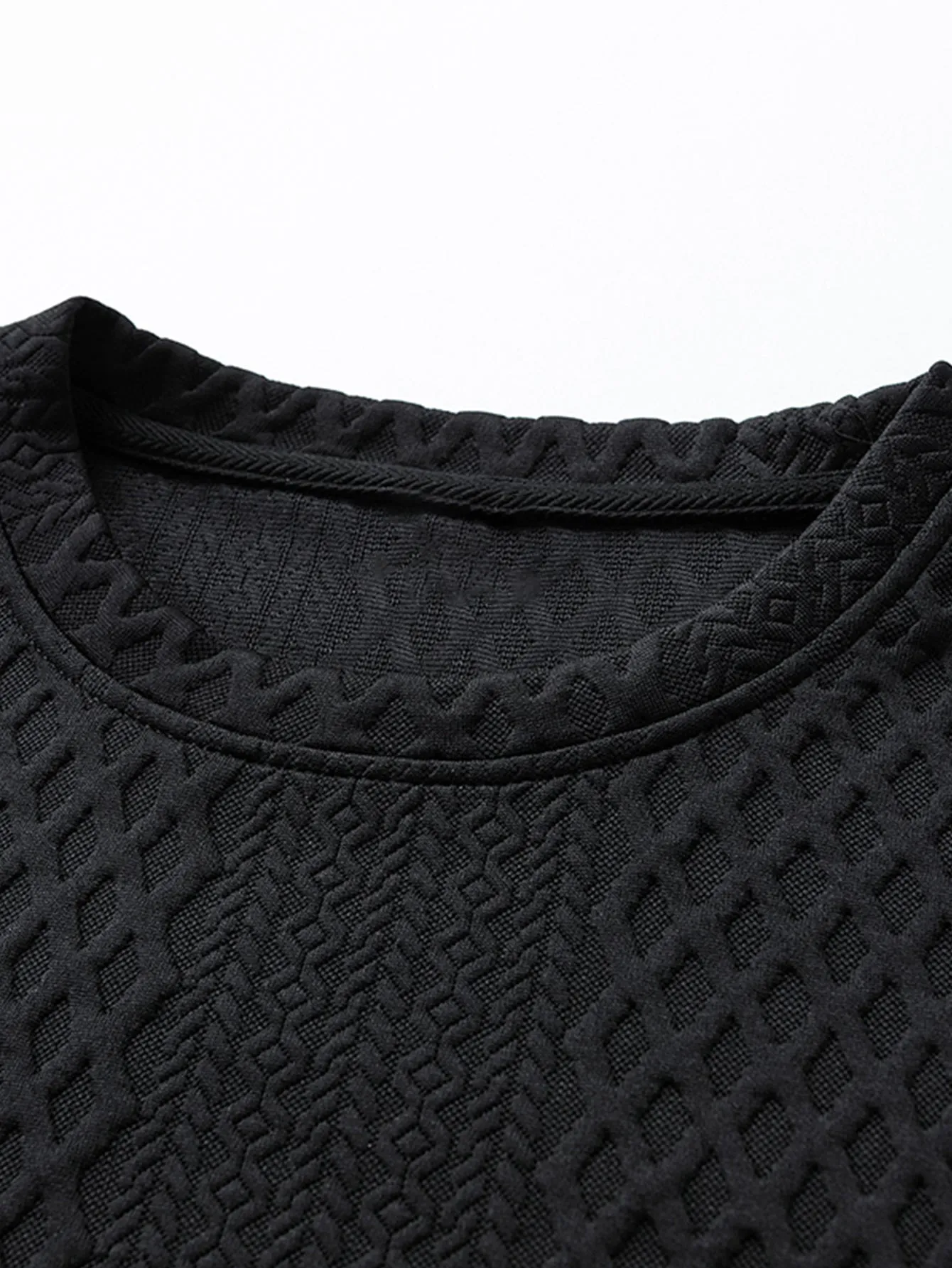 Relax Fit Geometric Jacquard Crew Neck Sweatshirt sold by Hoooyi product image thumbnail 4