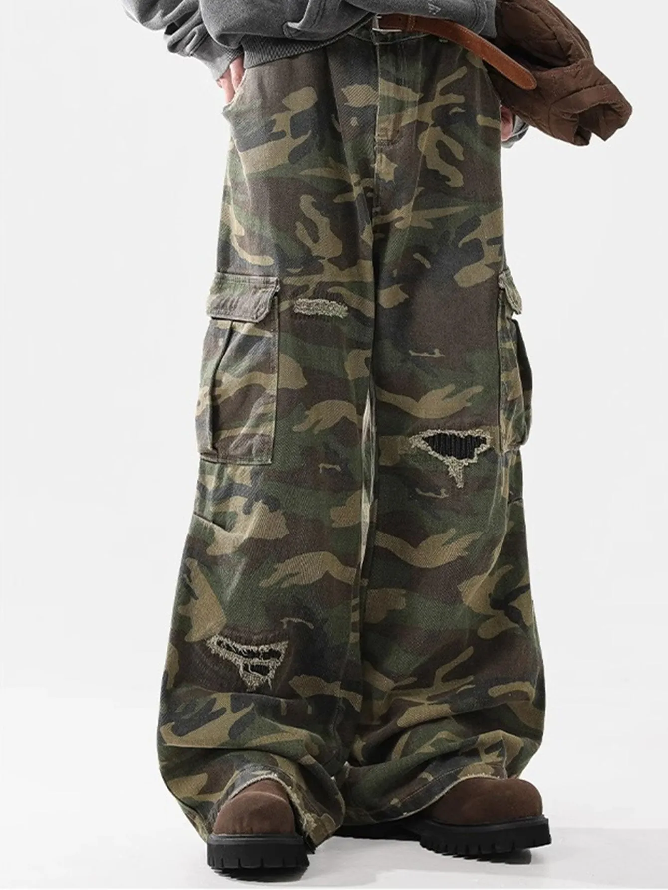 Baggy Fit Camo Ripped Wide Leg Pants sold by Hoooyi product image thumbnail 5