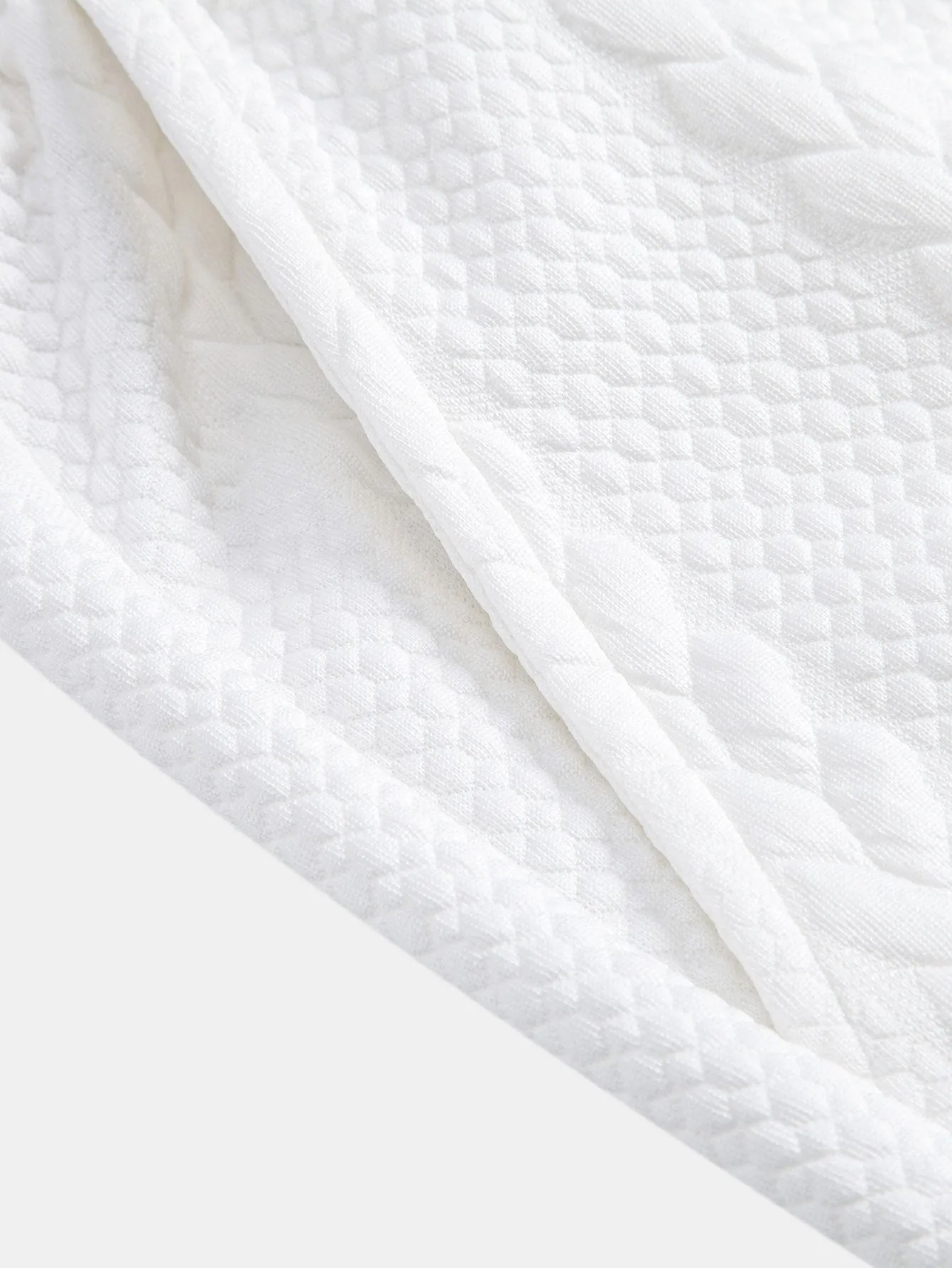 Twist Jacquard Shorts sold by Hoooyi product image thumbnail 5