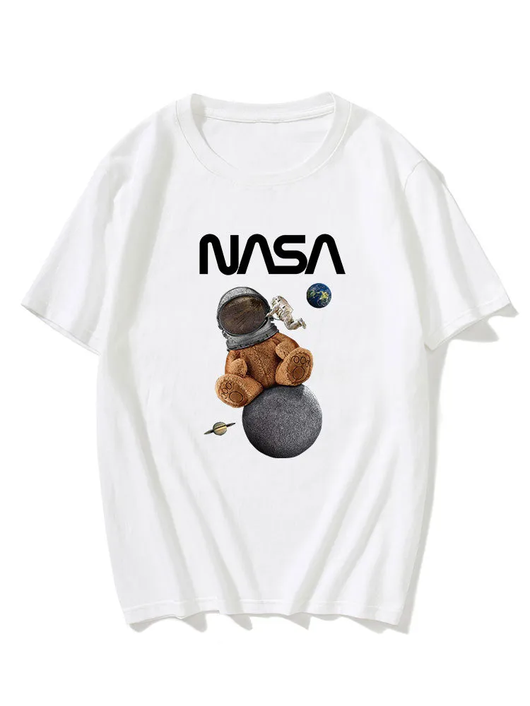 Space Bear Print T-Shirt sold by Hoooyi product image thumbnail 3