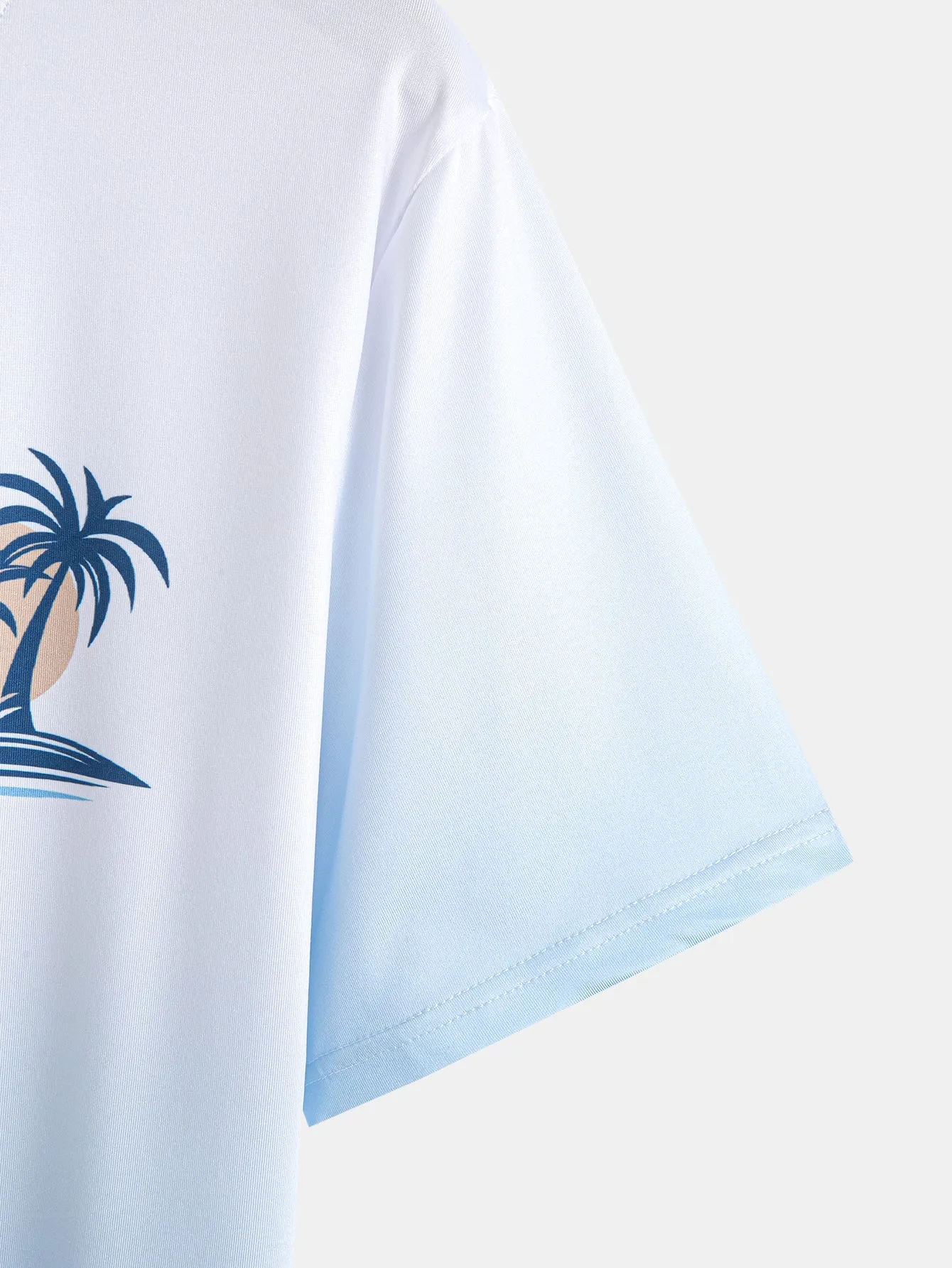 Gradient Palm Tree Print T-Shirt sold by Hoooyi product image thumbnail 4