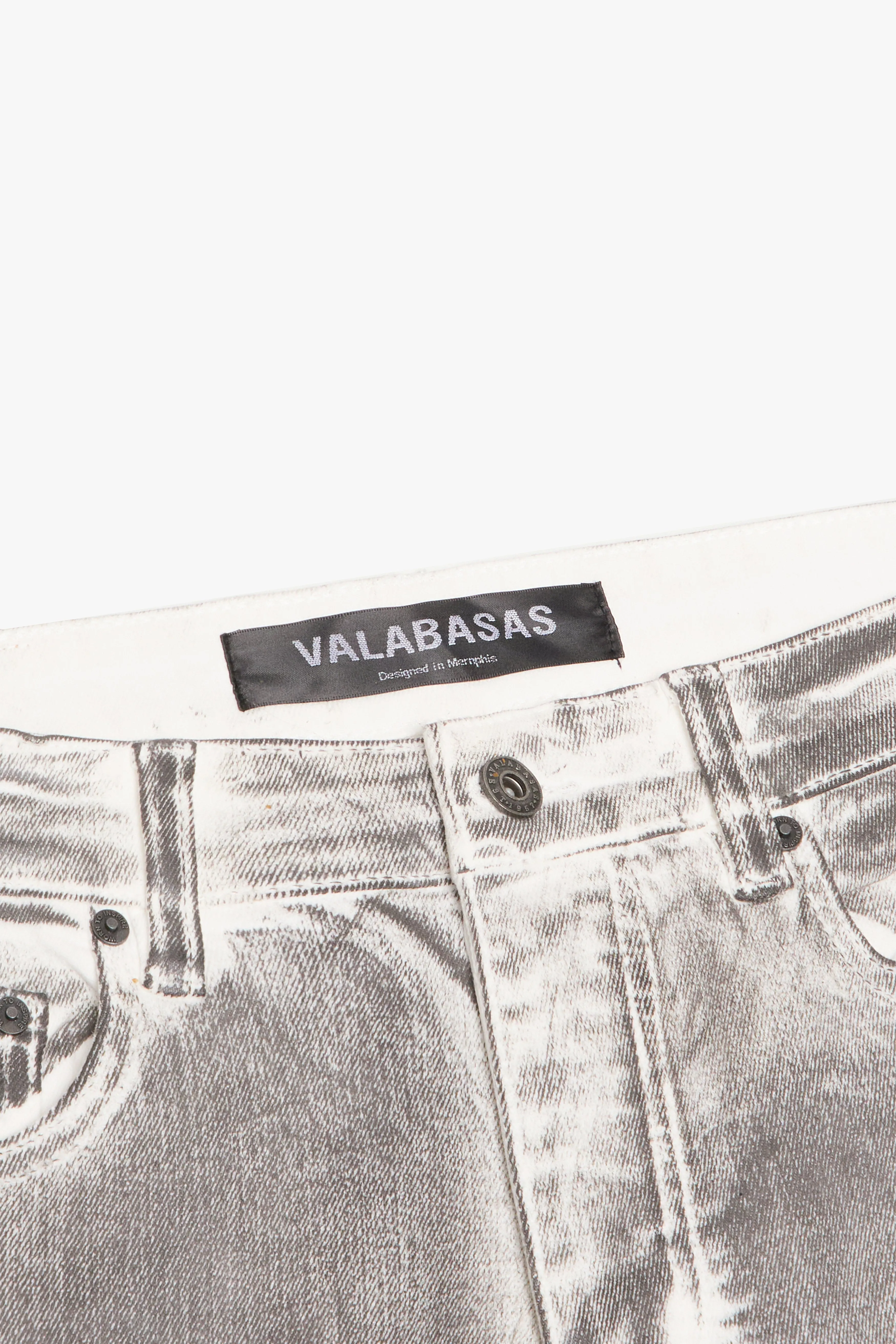 "KNEEBOARD" STONE WASH SKINNY JEAN sold by valabasas product image thumbnail 2