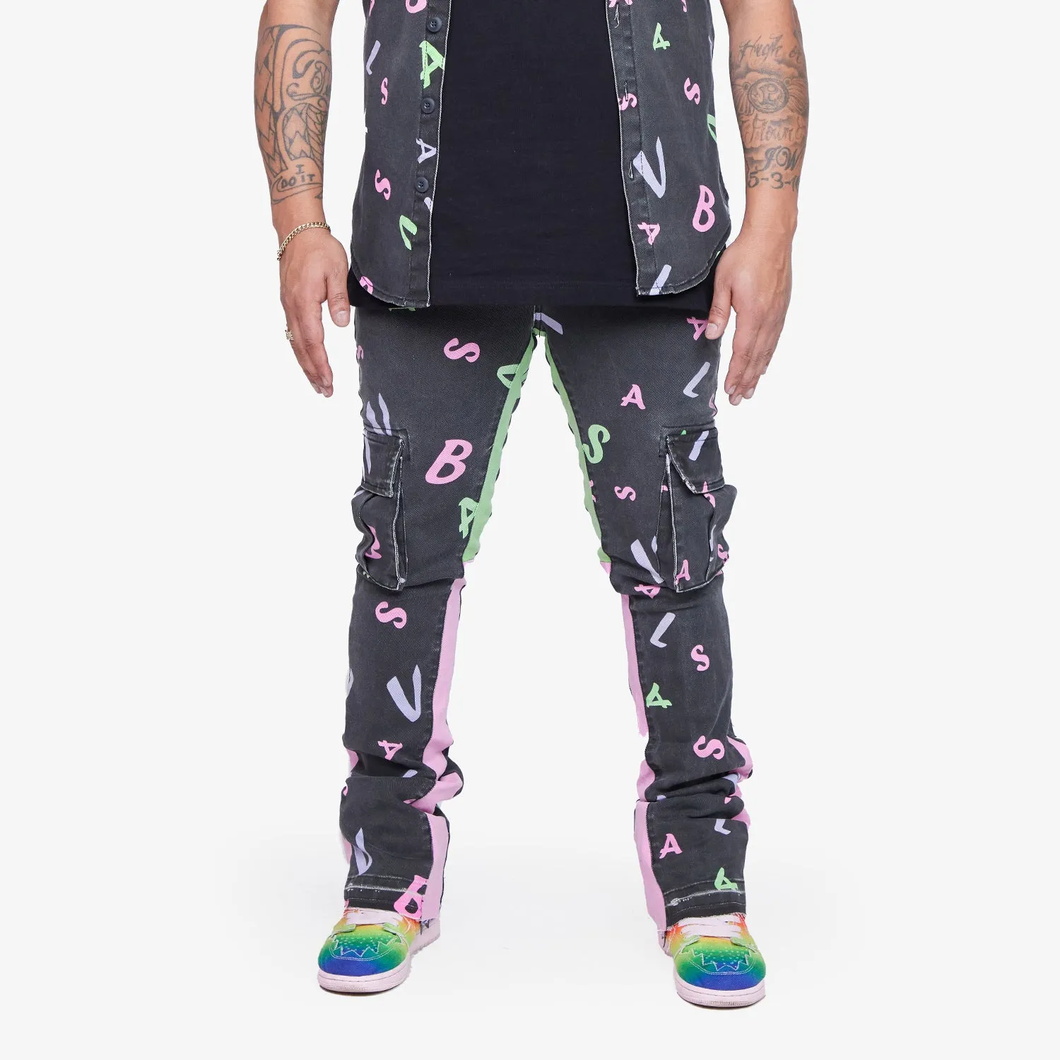 “PUZZLED” BLACK V CAMO STACKED FLARE JEAN sold by valabasas