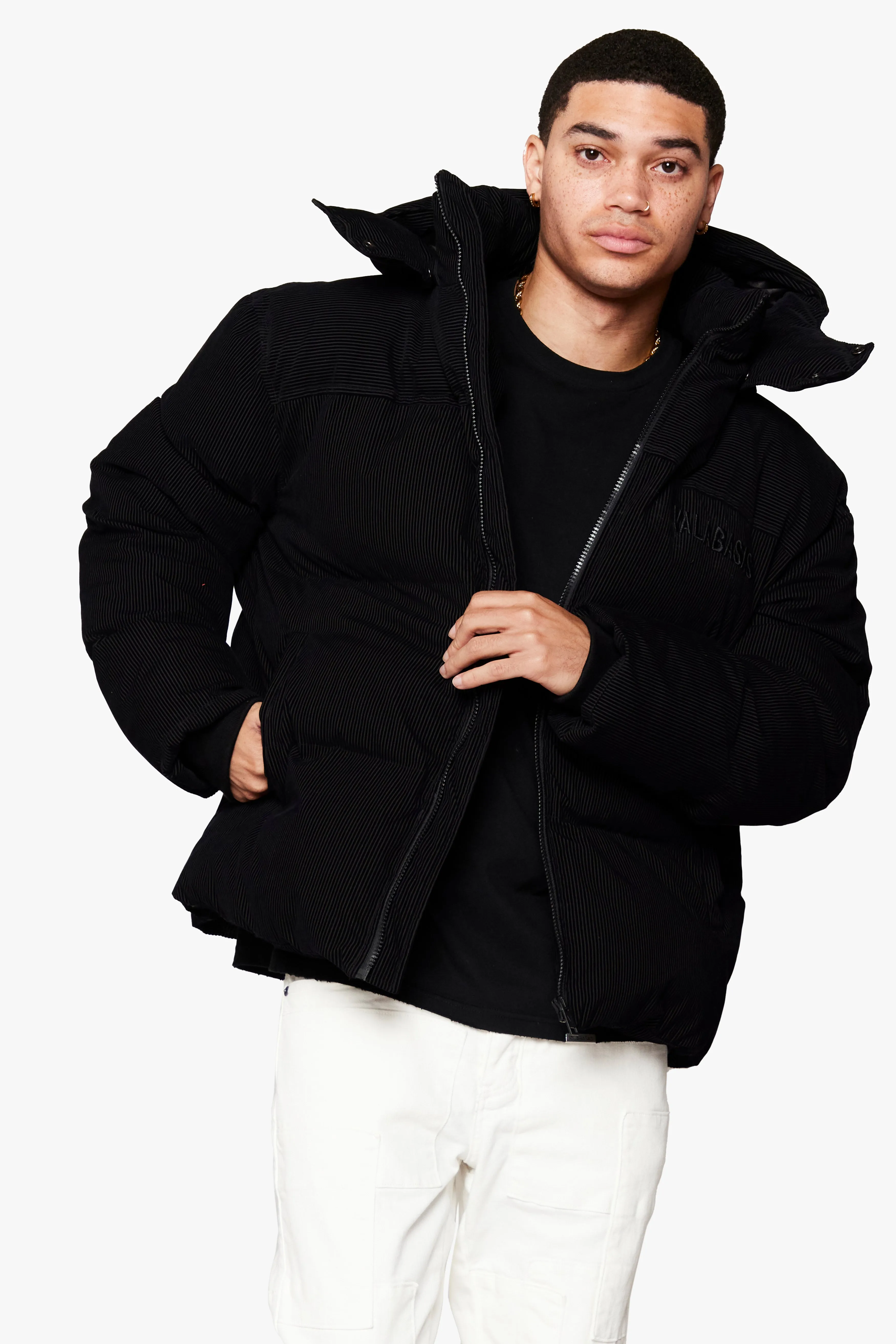 "GOYO" BLACK PUFFER JACKET sold by valabasas