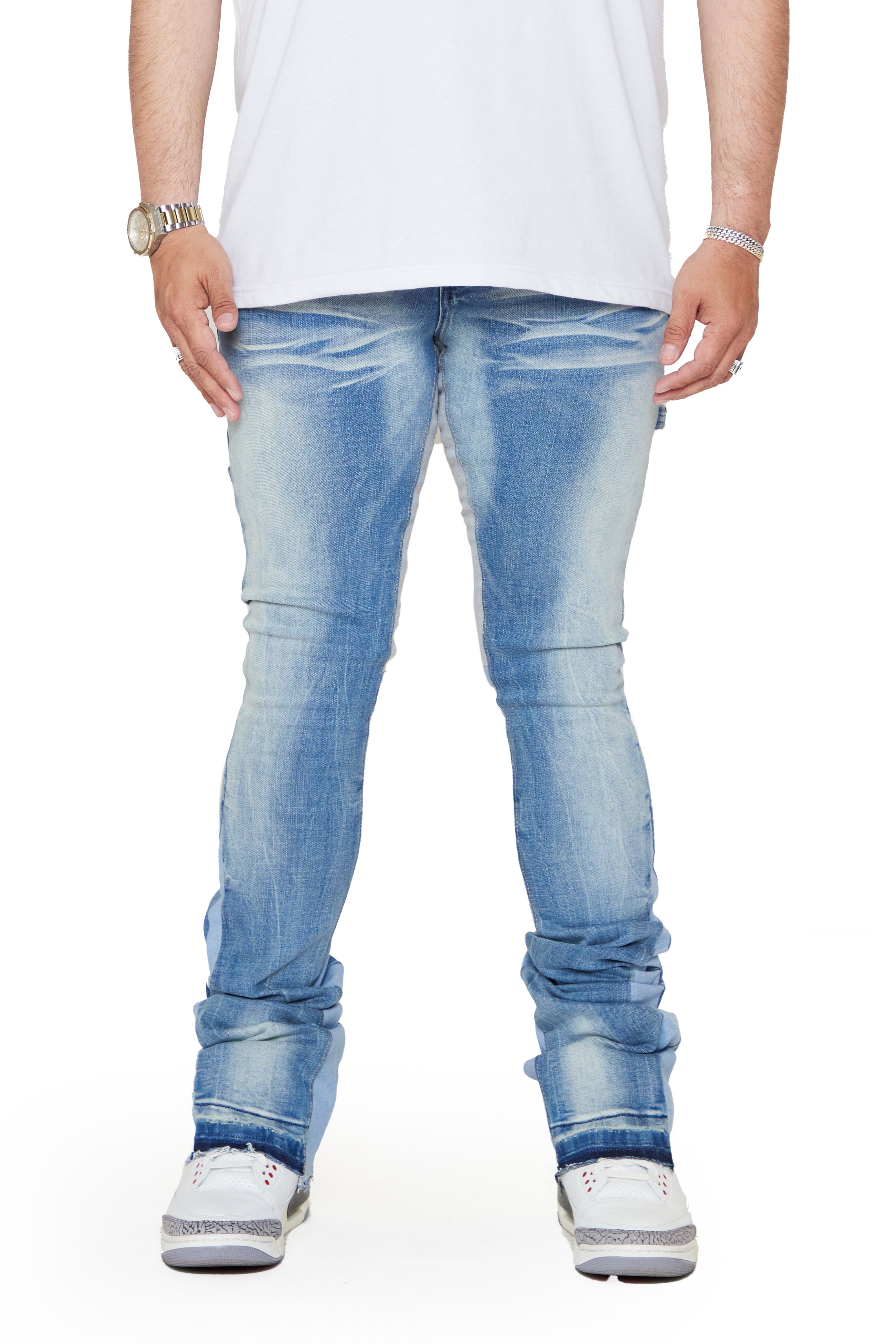 “VERTICLE” LT. BLUE WASHED STACKED FLARE JEAN sold by valabasas product image thumbnail 2