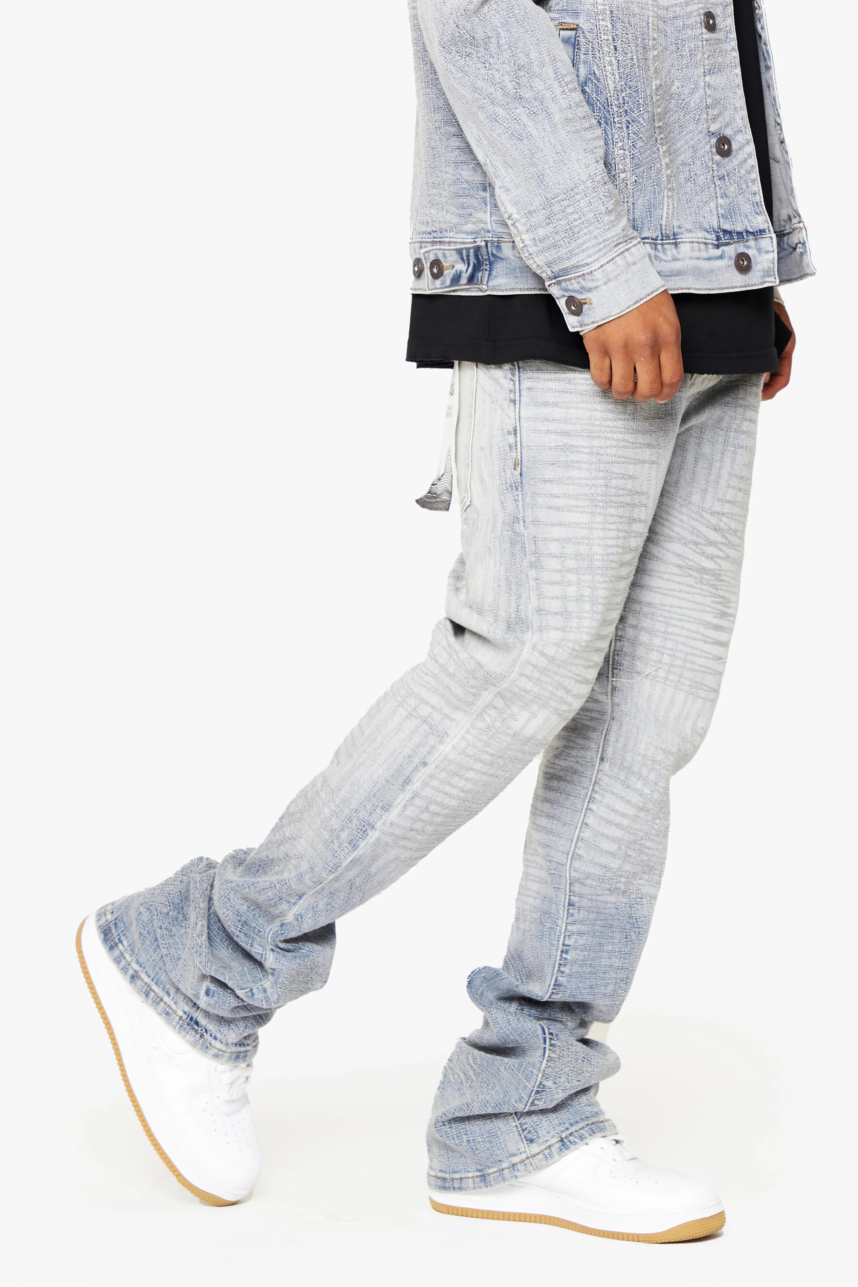 "MR. EMBROIDERY" STACKED FLARE JEAN ICY AZURE sold by valabasas product image thumbnail 3