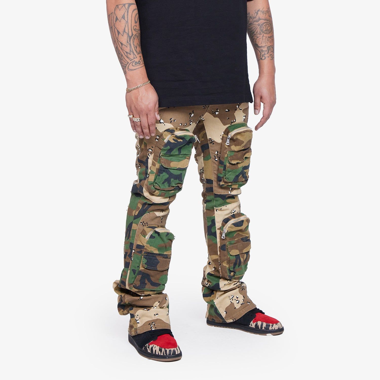 “DUAL SOLDIER" CAMO STACKED FLARE JEAN sold by valabasas product image thumbnail 5