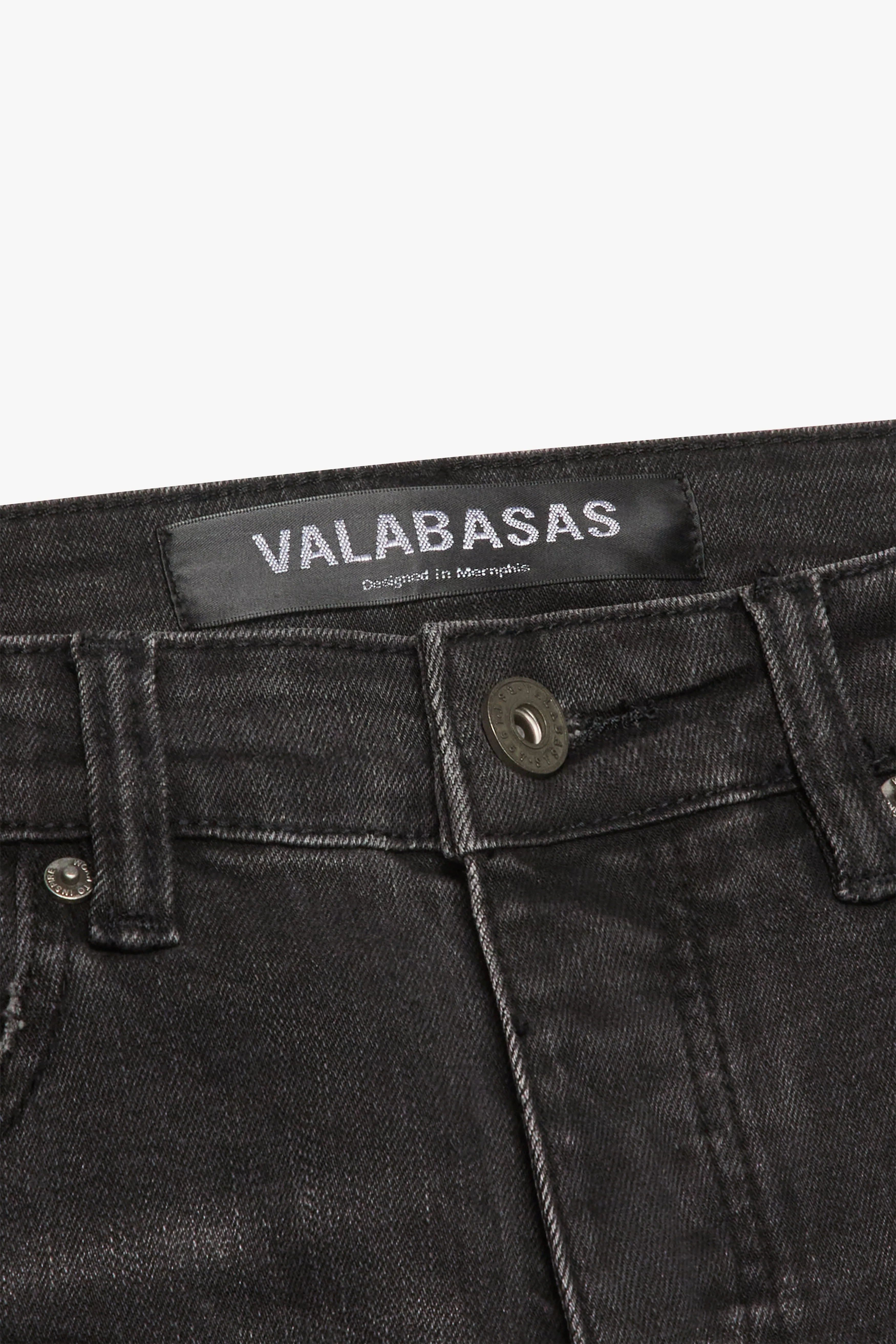 "DAYLIGHT " SKINNY JEAN BLACK WASH sold by valabasas product image thumbnail 4