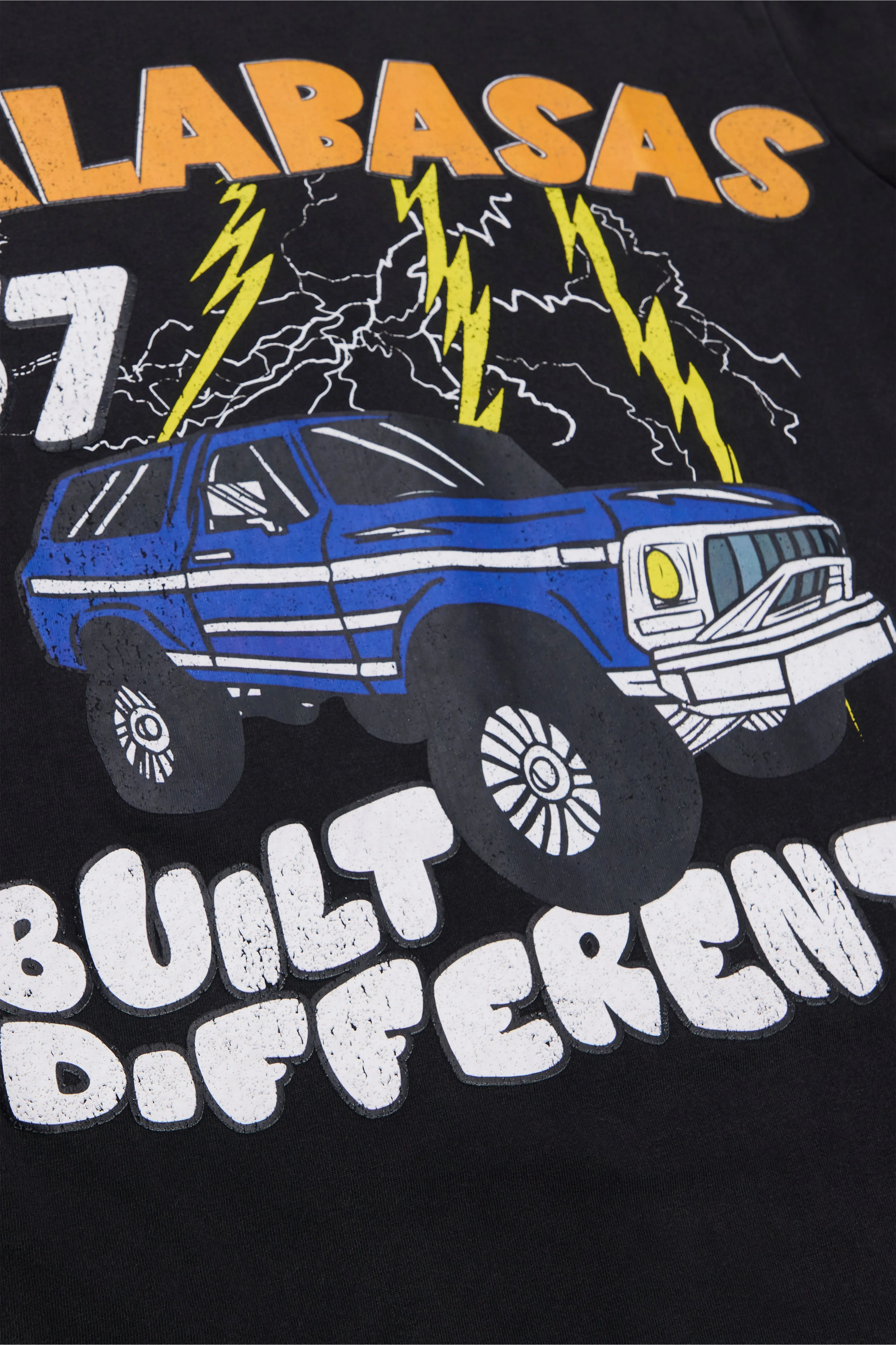 "BIG BODY" VINTAGE BLACK TEE sold by valabasas product image thumbnail 2