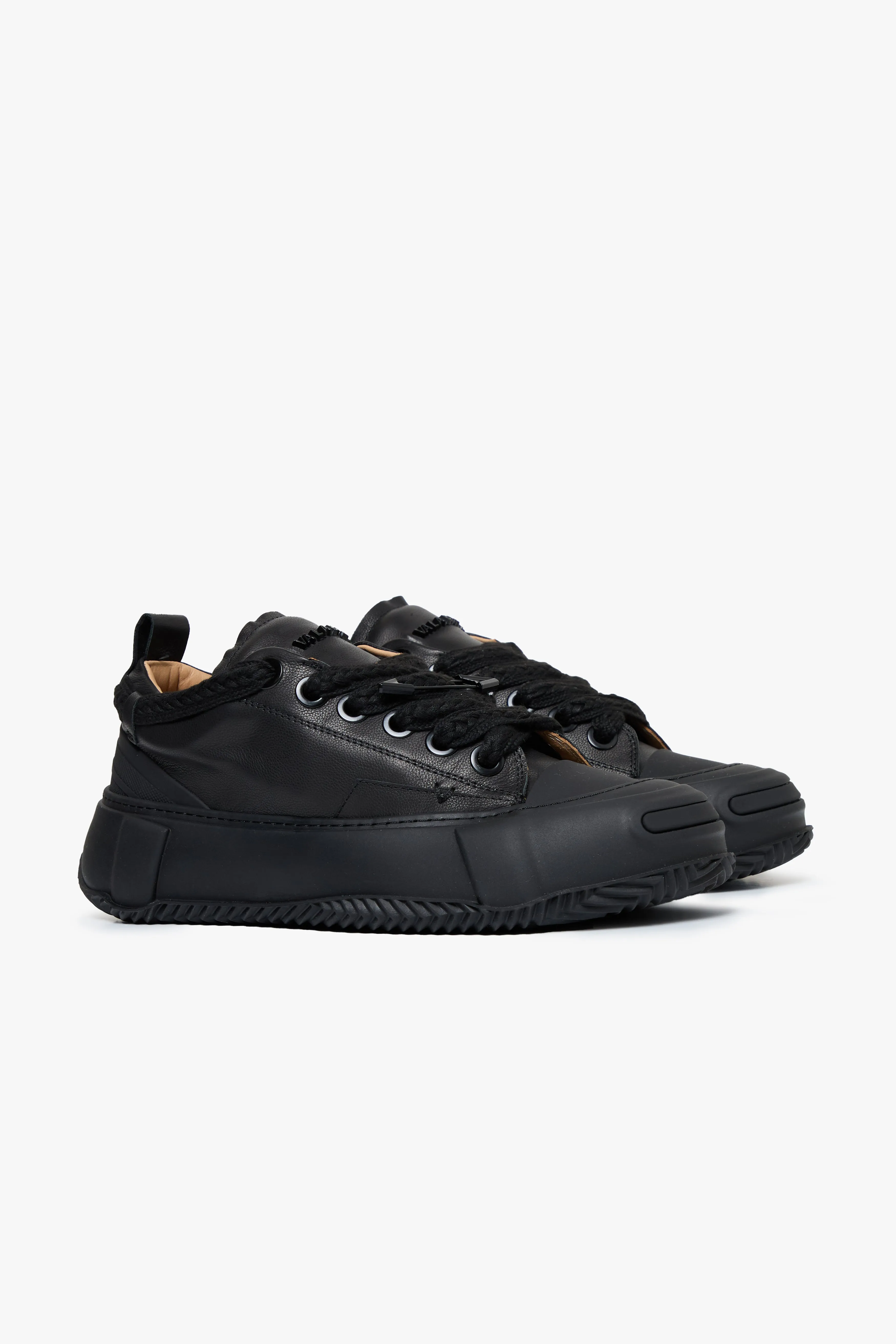 The Vision Leather 100 Low Black sold by valabasas product image thumbnail 2