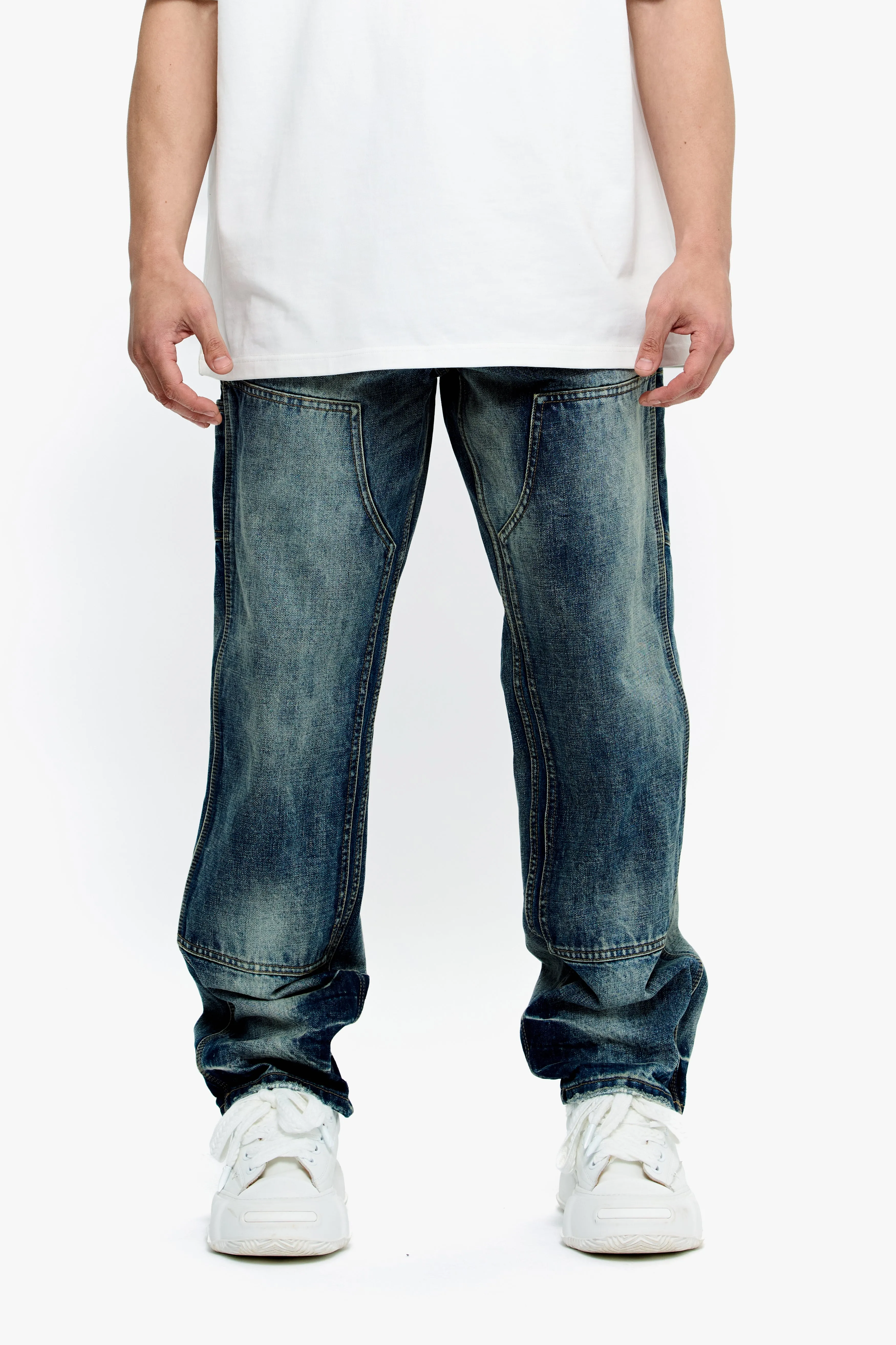 Mr. Straight Medium Wash sold by valabasas