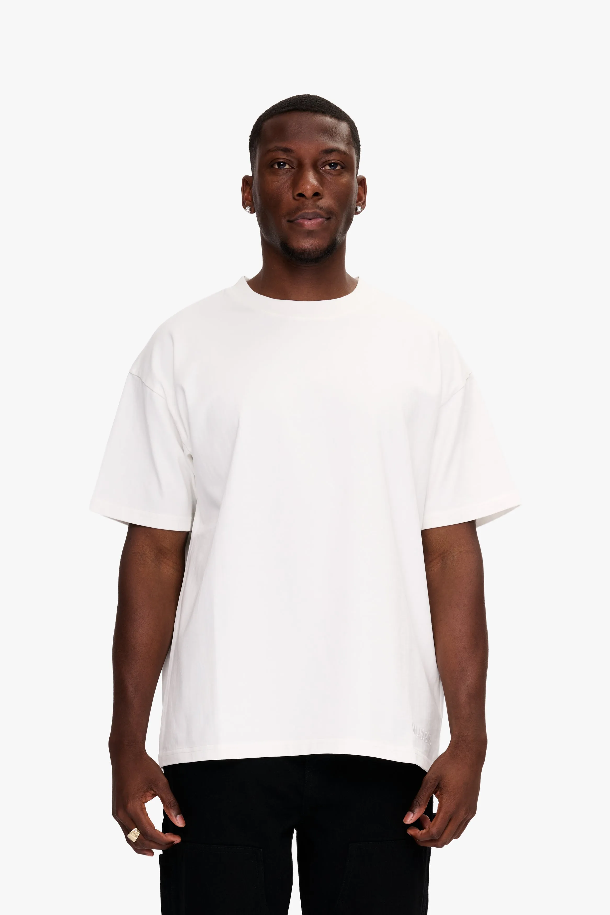 Essential Tee White sold by valabasas