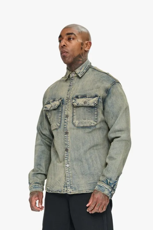 Mr.Button Down Medium Vintage sold by valabasas