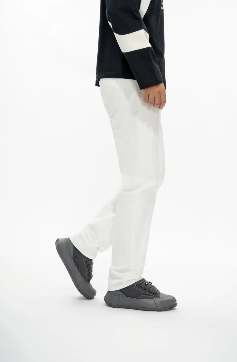 Different Straight Fit Jeans White sold by valabasas product image thumbnail 4
