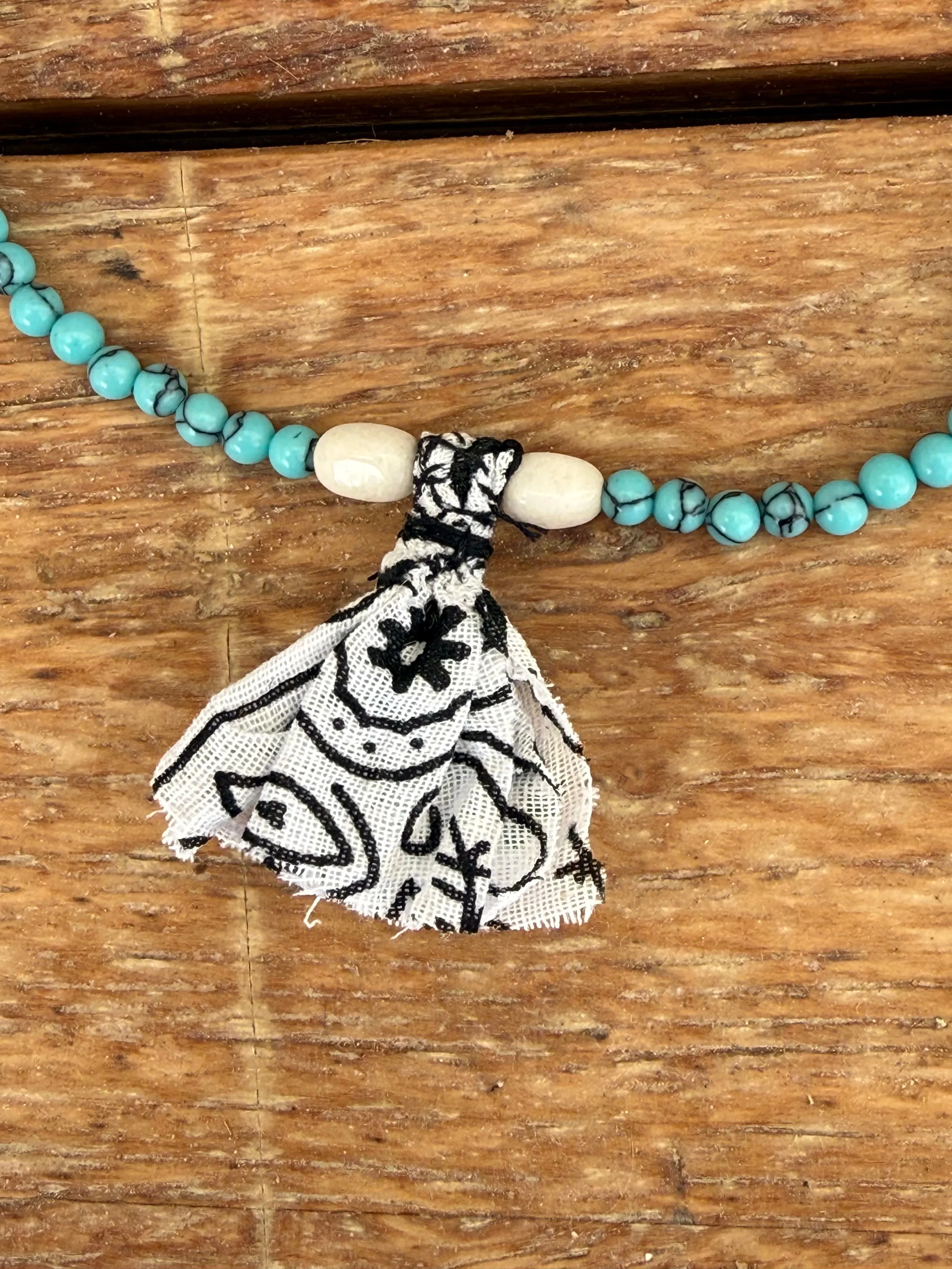 beads necklace turquoise sold by Dr. Collectors product image thumbnail 3