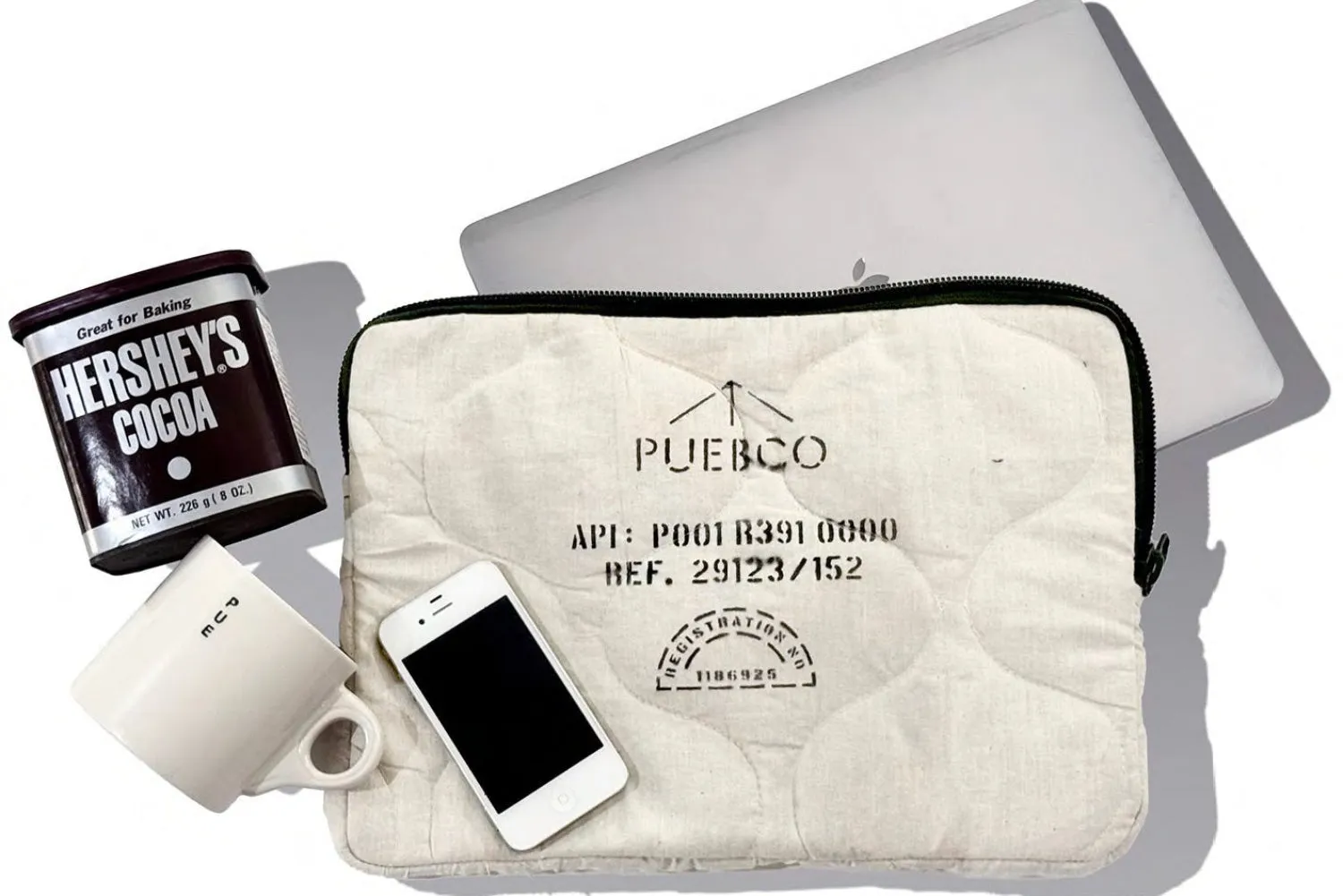 ZZ-505312 Cotton Quilting Laptop Case - Large sold by Dr. Collectors product image thumbnail 2