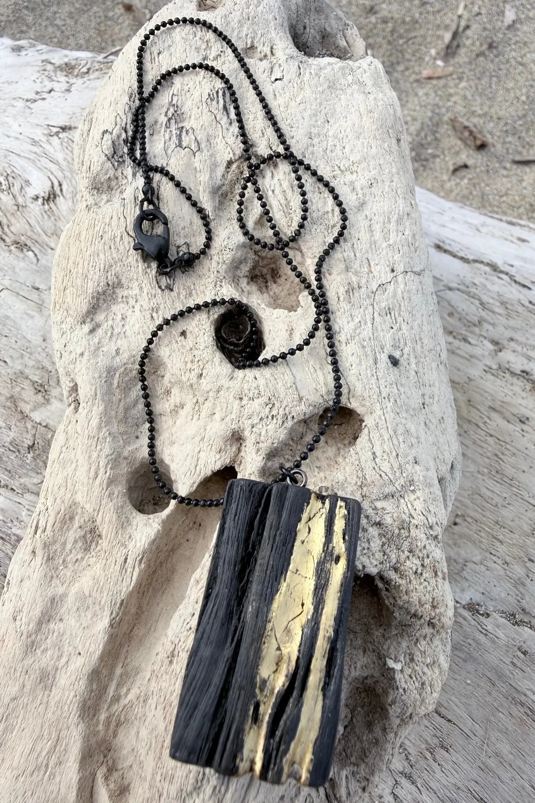 Kin-Palla-Koban Necklace - Gold sold by Dr. Collectors product image thumbnail 5