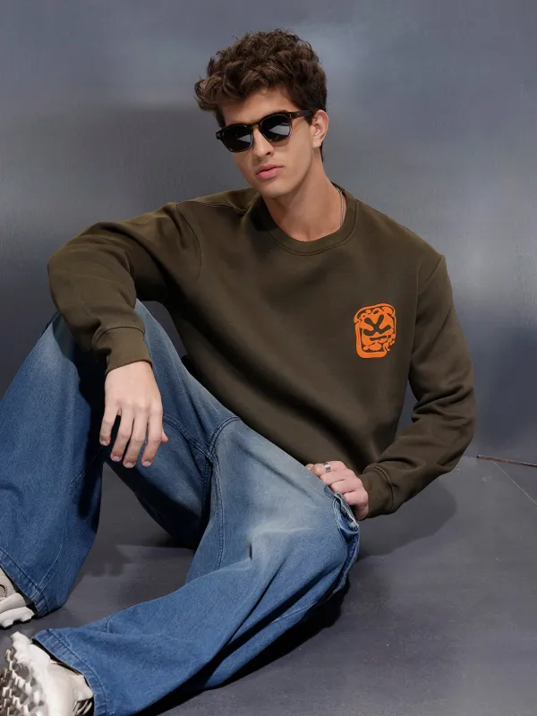 Graphic Accent Sweatshirt | Olive sold by Wrogn