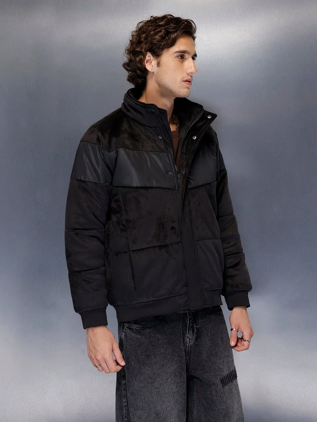 Men’s textured corduroy puffer with contrast panels | Black sold by Wrogn product image thumbnail 3