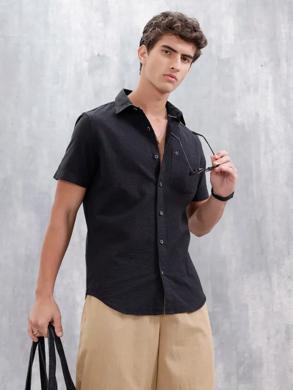 Men's Textured Casual Slim Fit Shirt | Black sold by Wrogn