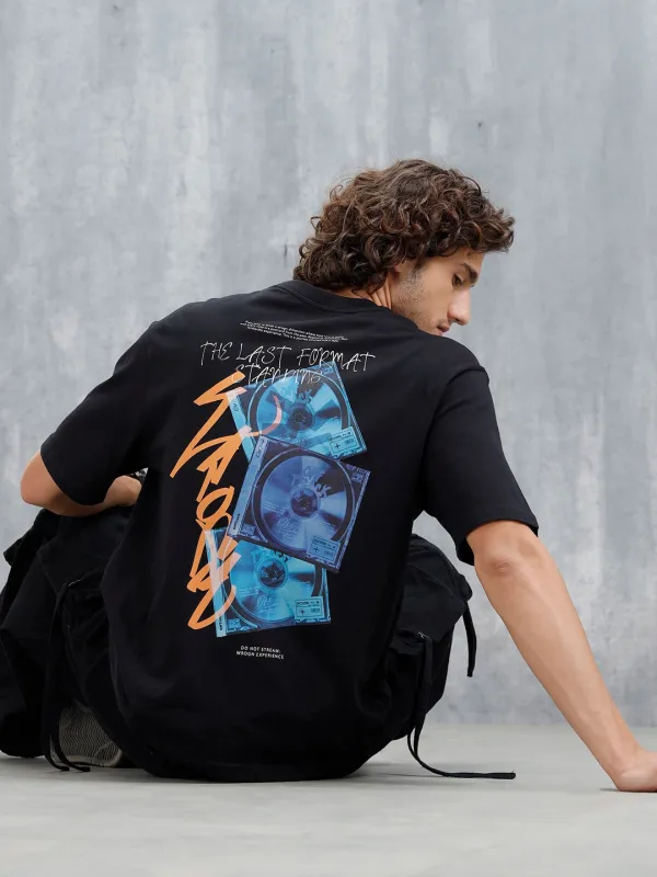 Casual Men Oversized Fit Tee With Graphic | Black sold by Wrogn