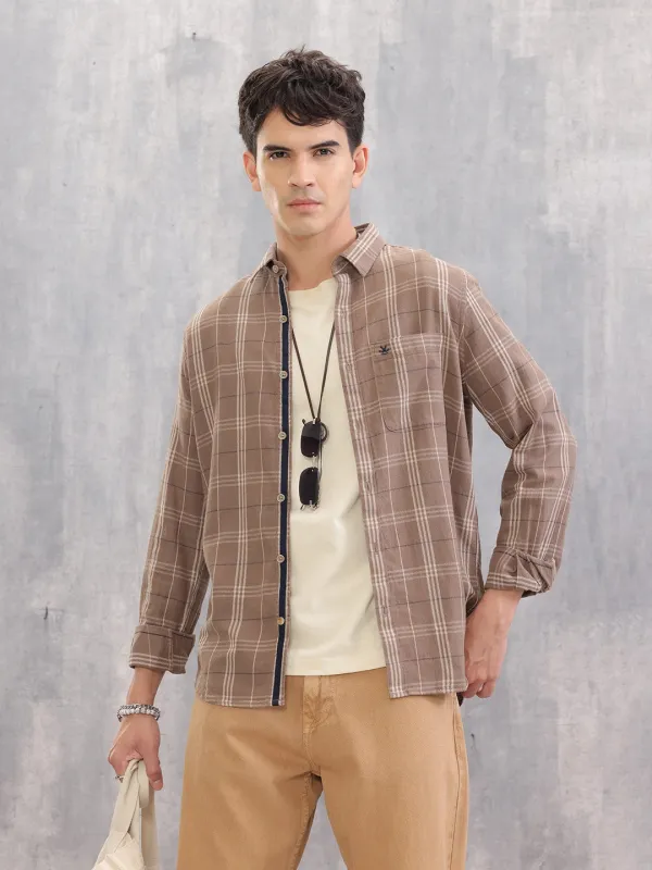 Slim Fit Checks Shirt With Inner Placket Contrast Detailing I Brown made by Wrogn