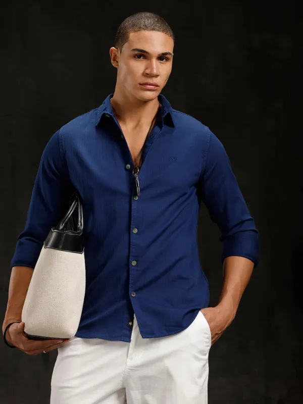 Solid Overdyed Slim Fit Shirt | Dark Blue made by Wrogn