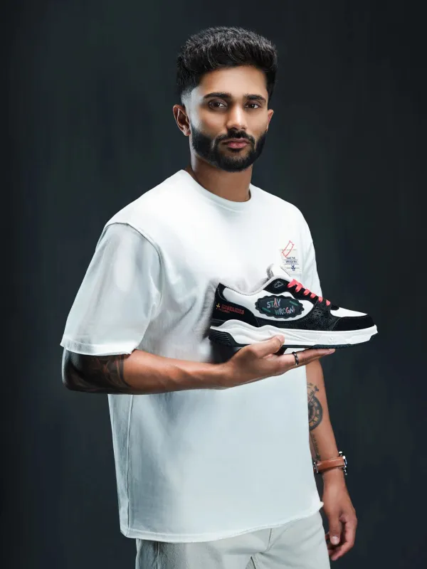 Sneakers | Manhattan Sketch sold by Wrogn