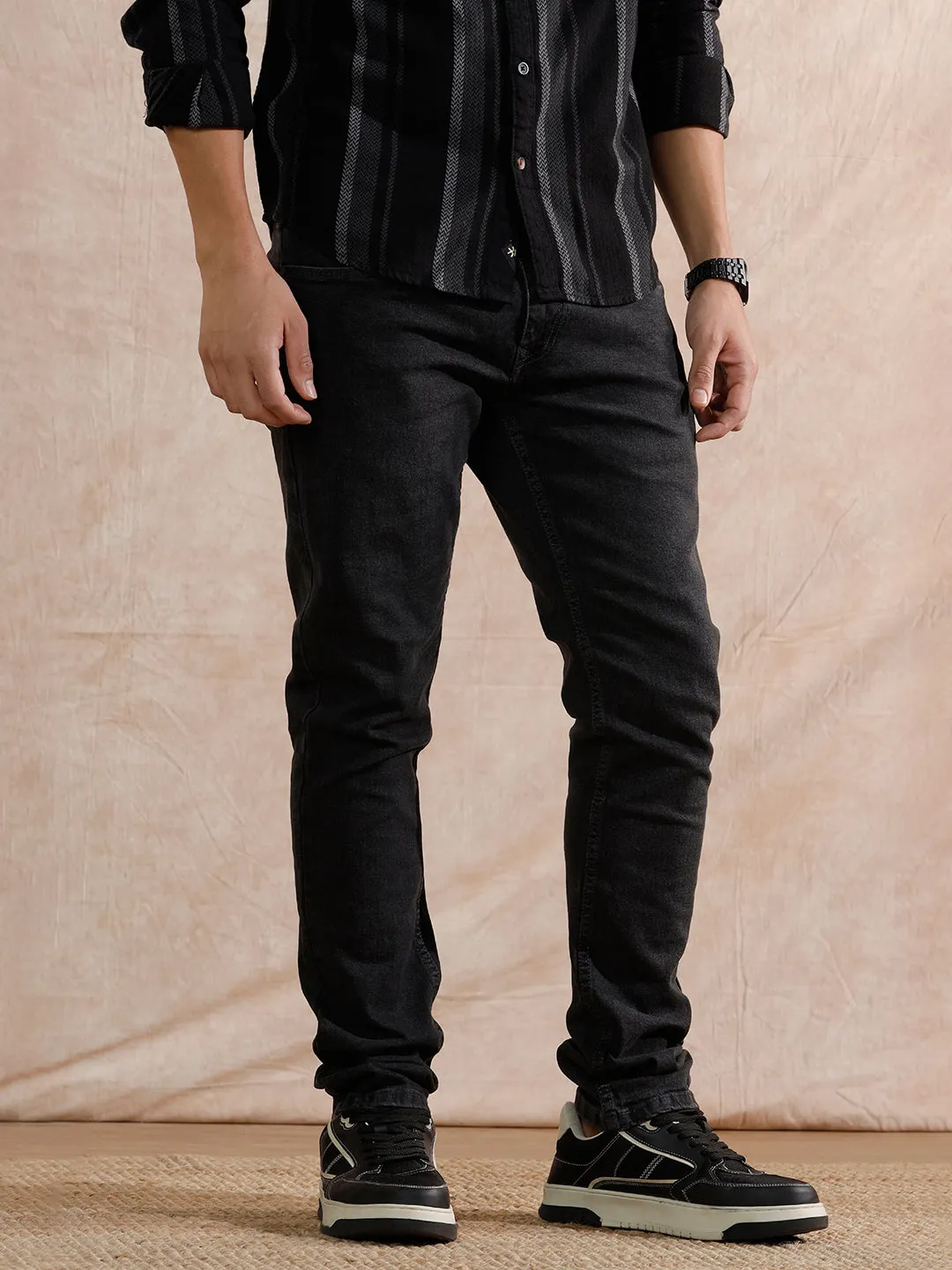 Casual Light Fade Slim Fit Jeans | Dark Grey sold by Wrogn