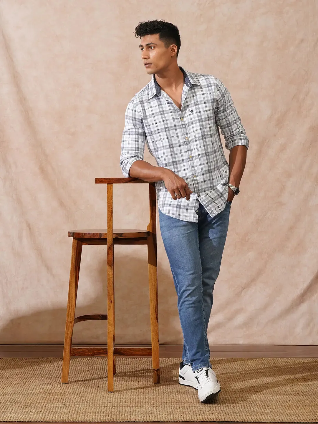 Herringbone Checks Slim Fit Shirt | Grey sold by Wrogn product image thumbnail 2