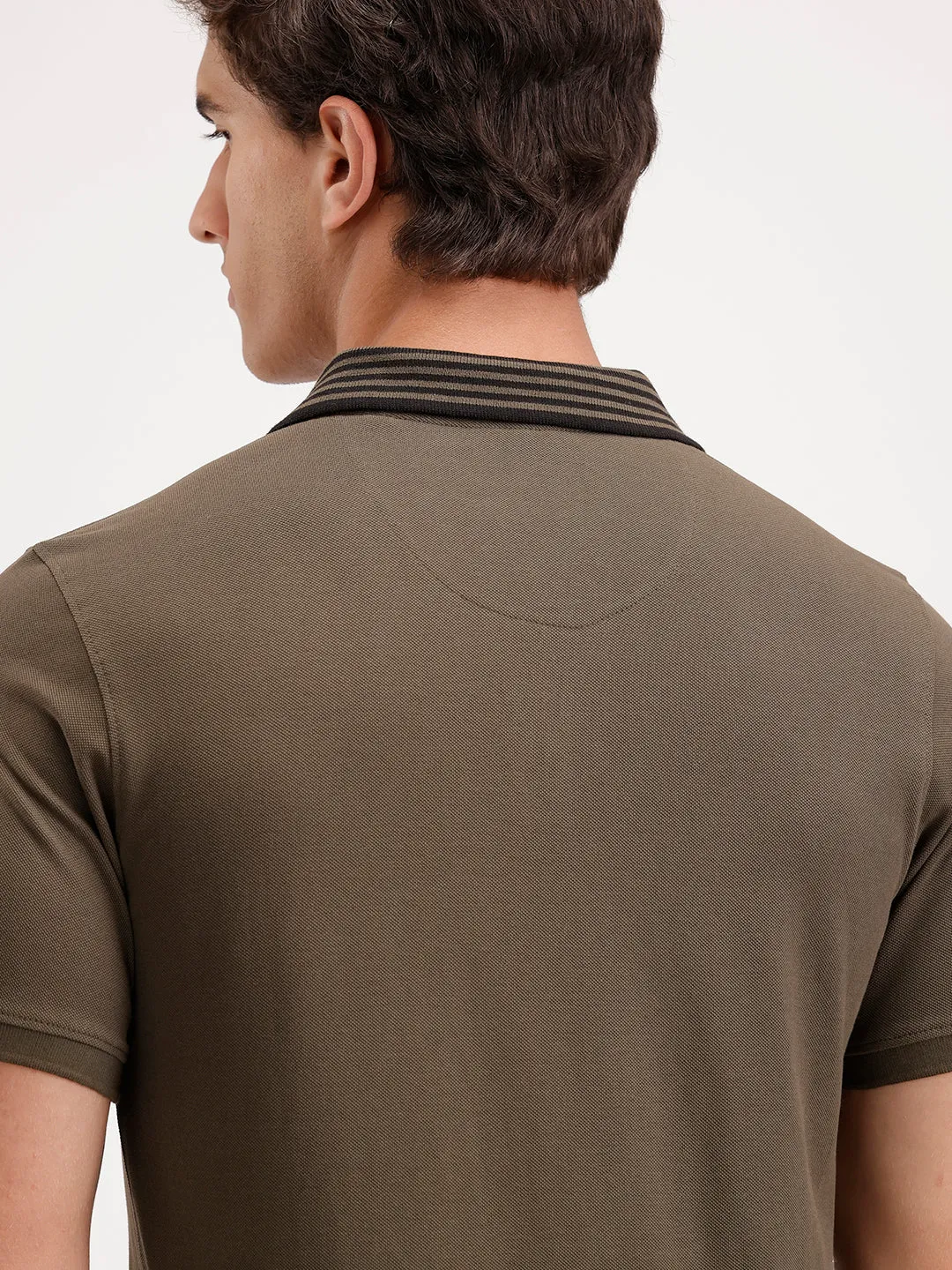 Classic Slim Fit Contrast Collar Polo T-Shirt | Olive sold by Wrogn product image thumbnail 4