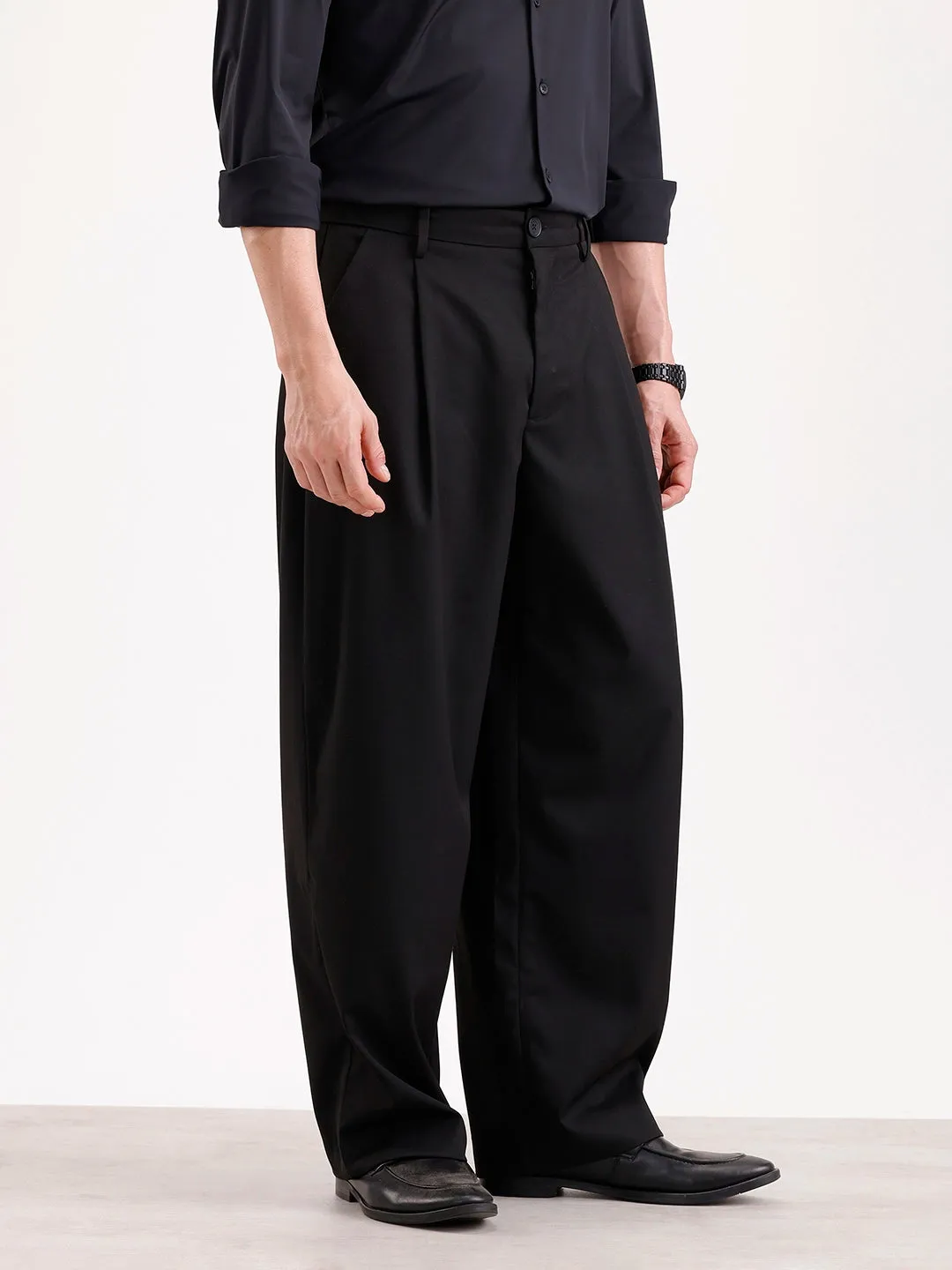 Baggy Fit Pleated Trouser | Black sold by Wrogn product image thumbnail 4