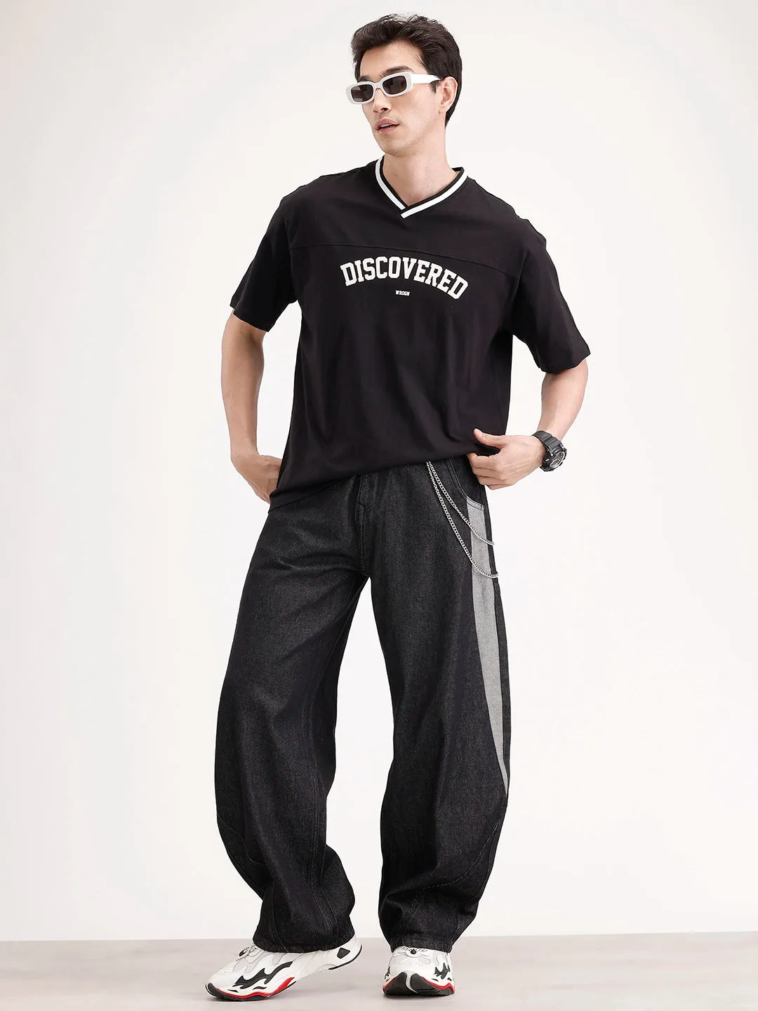 Oversized Contrast Collar T-Shirt | Black sold by Wrogn product image thumbnail 2