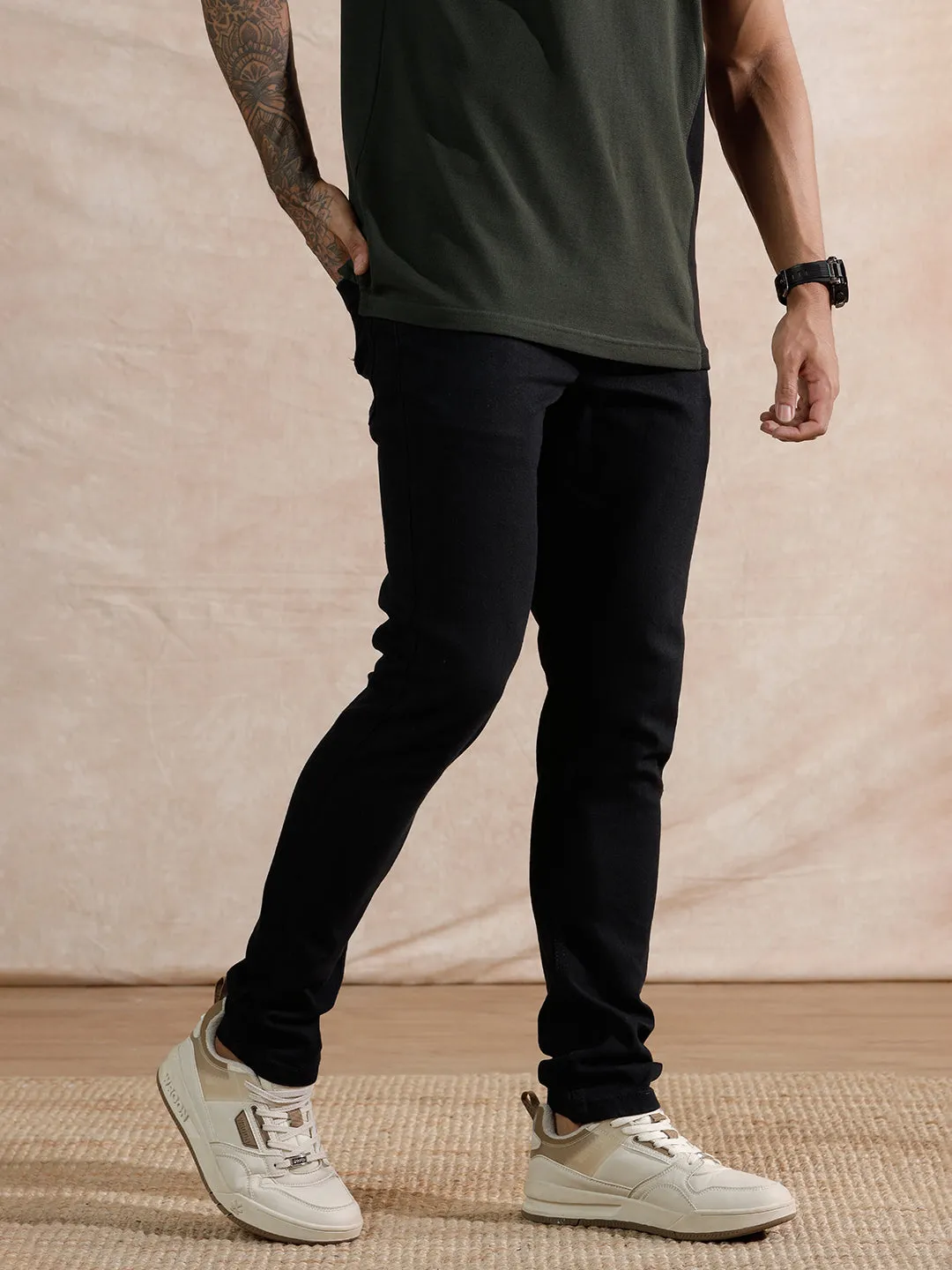 Solid Slim Fit Jeans | Black sold by Wrogn