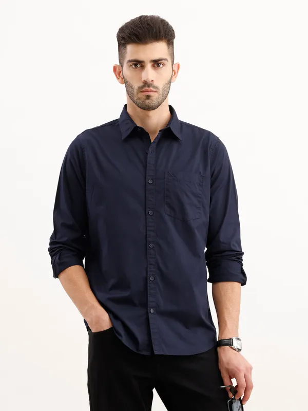 Classic Regular Fit Shirt | Navy Blue made by Wrogn