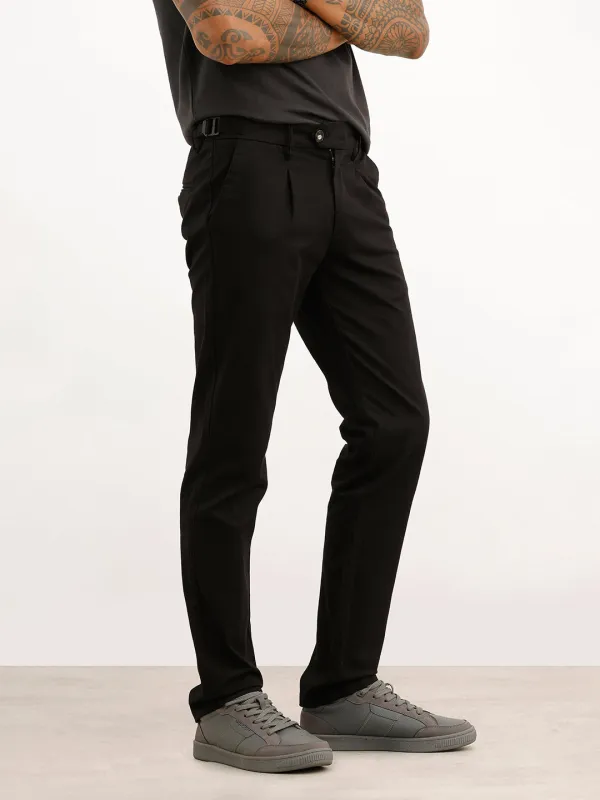 Solid Slim Fit Trouser | Black made by Wrogn