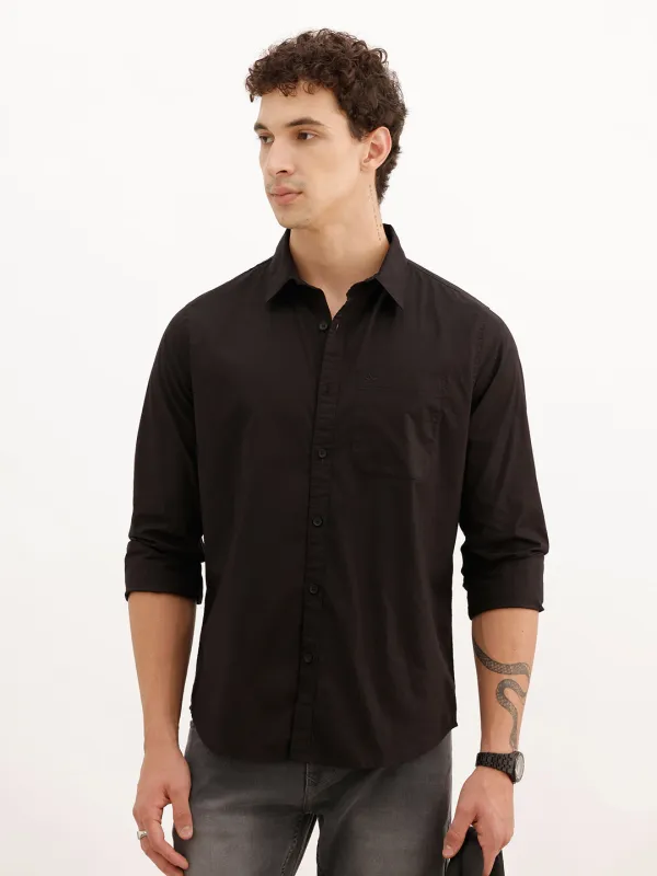 Solid Slim Fit Full Sleeve Shirt | Black made by Wrogn