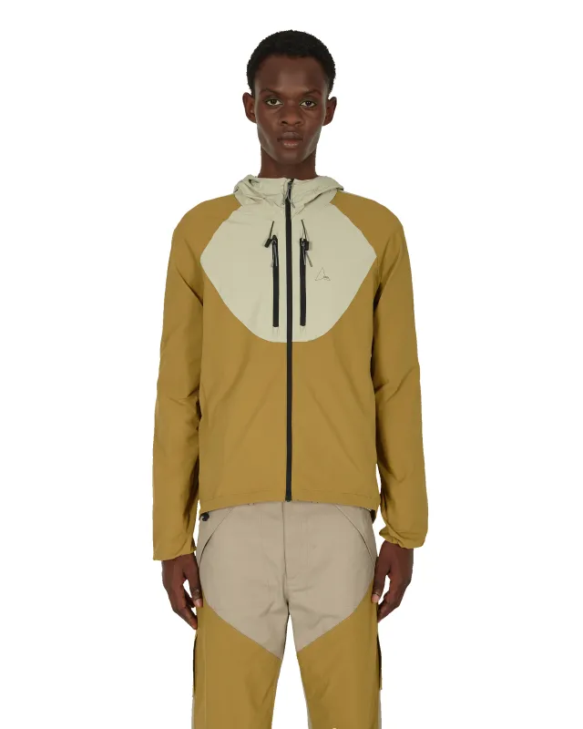 Windbreaker sold by Roa Hiking