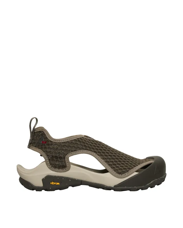 Arpy sold by Roa Hiking