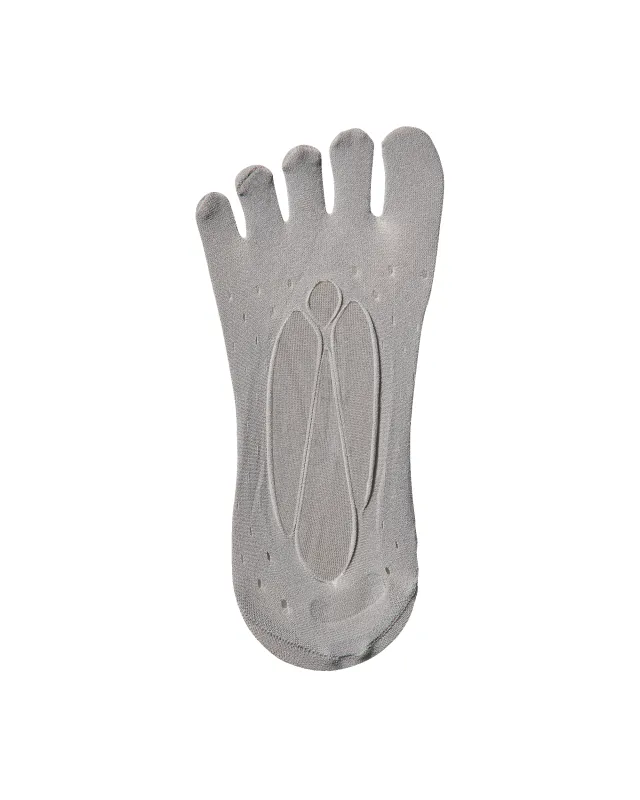Paws Fishnet Five Fingers Socks made by Roa Hiking