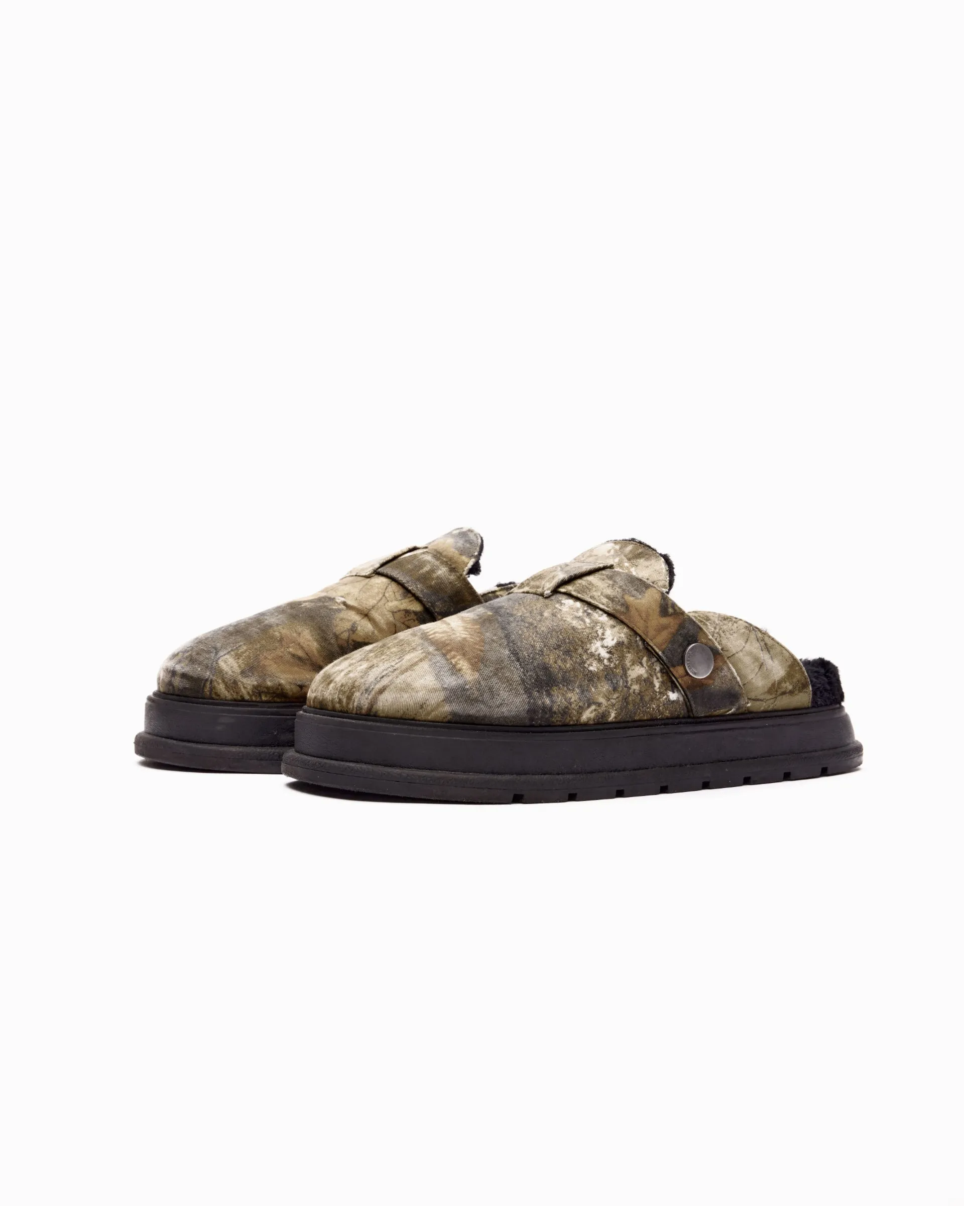 THE AKIMBO MULE sold by Cole Buxton