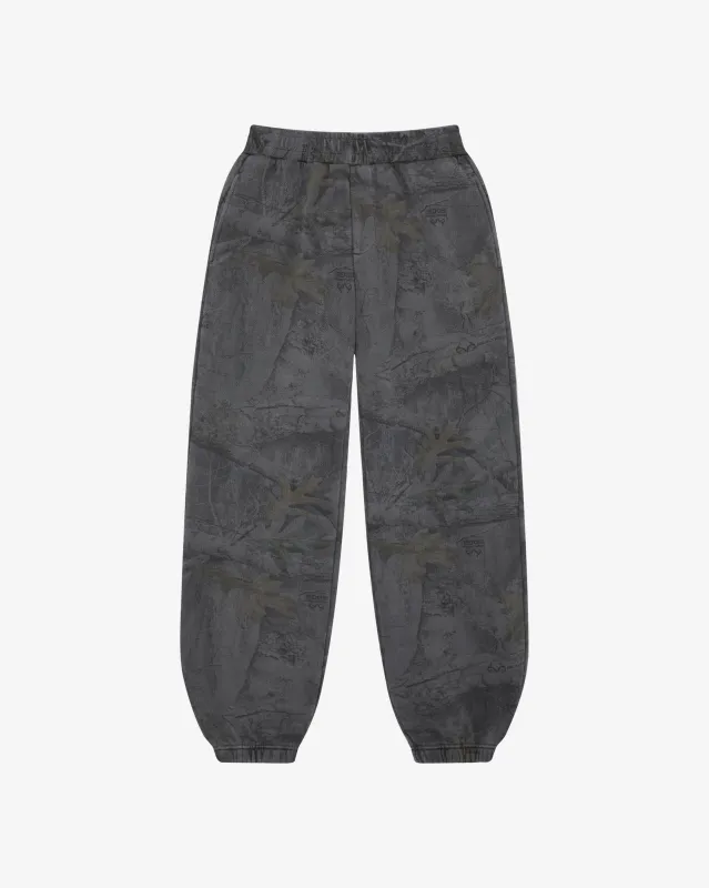 WASHED REALTREE SWEATPANT sold by Cole Buxton