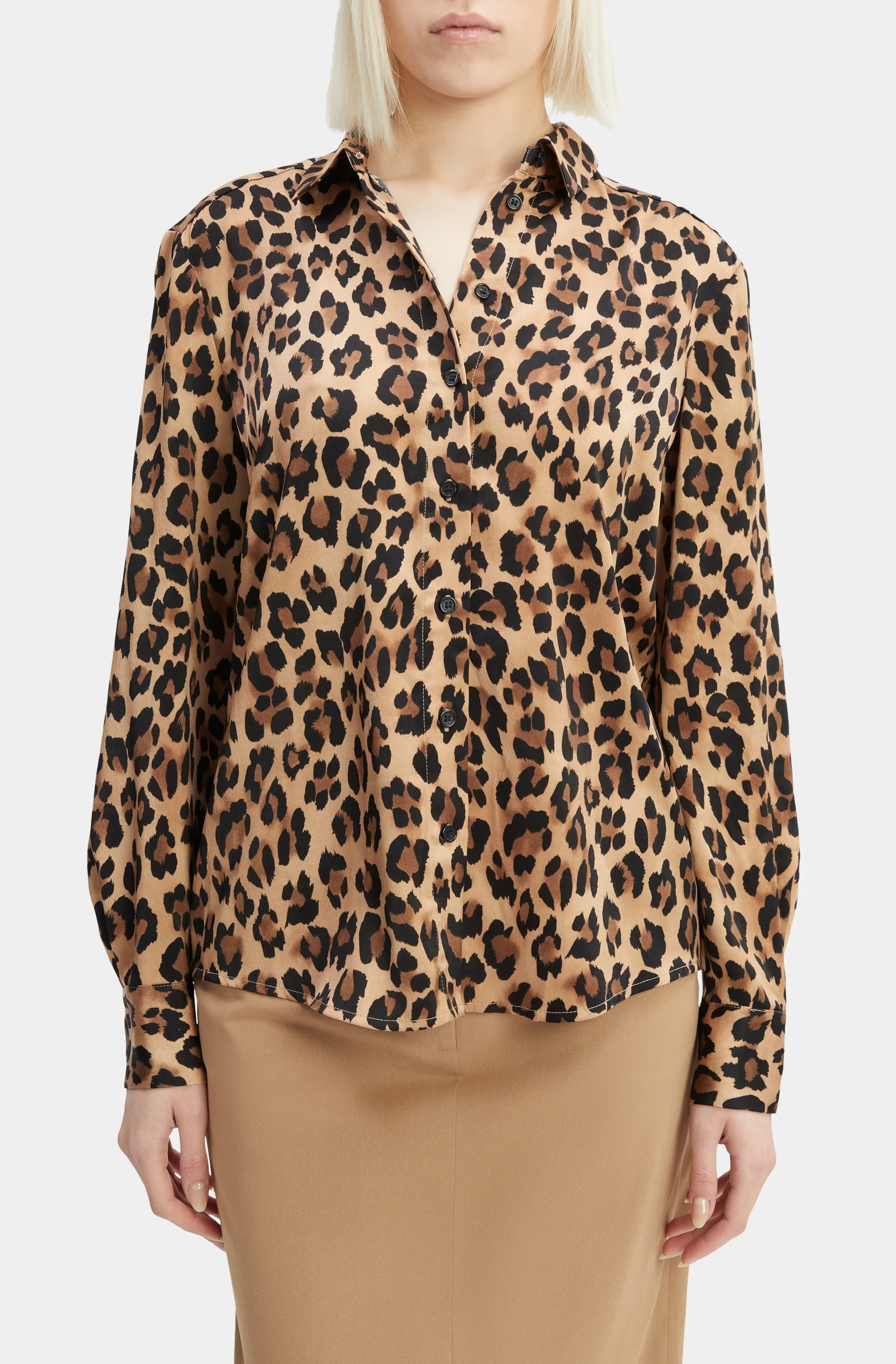 Classic Collar Printed Shirt sold by Hemline product image thumbnail 5