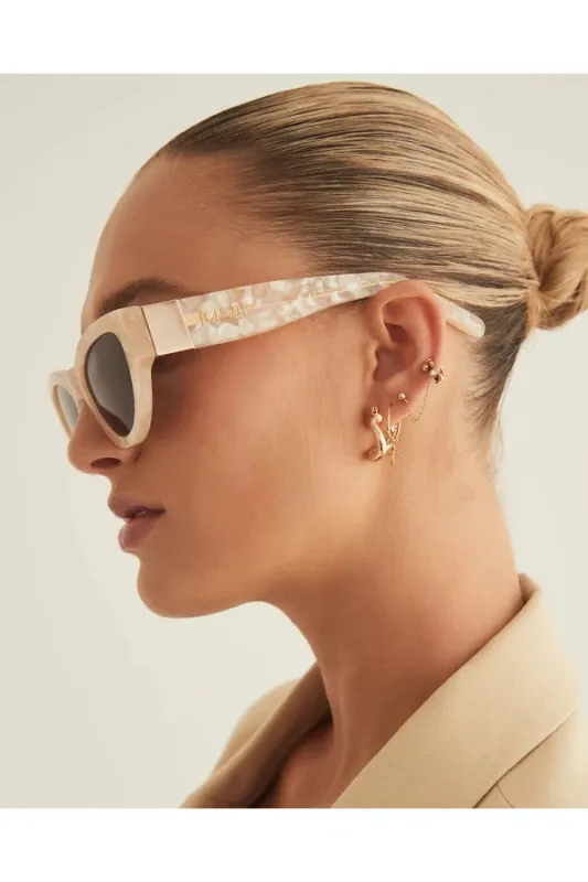 The Carla sold by Hemline