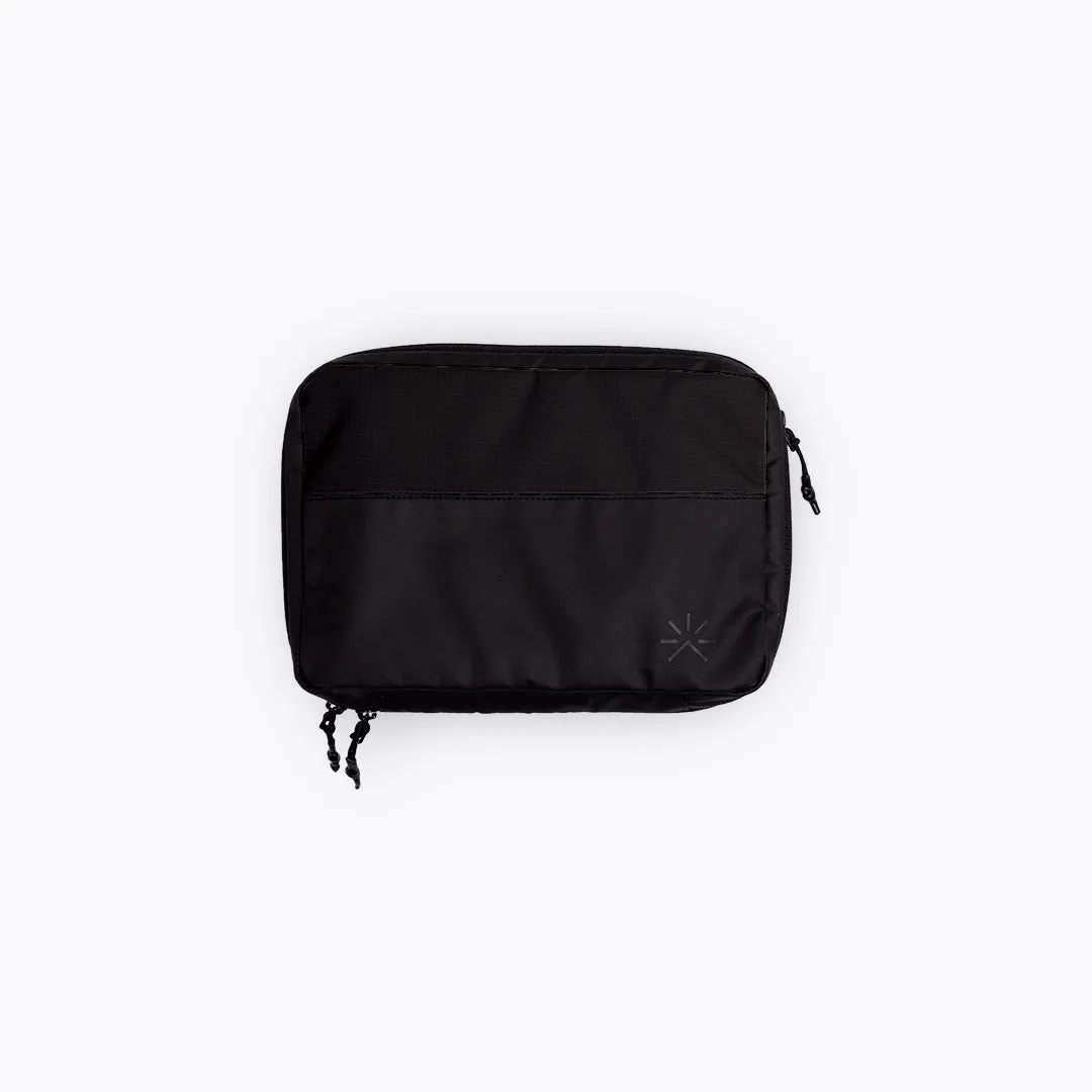 Packing Cube 5L All Black sold by Tropicfeel
