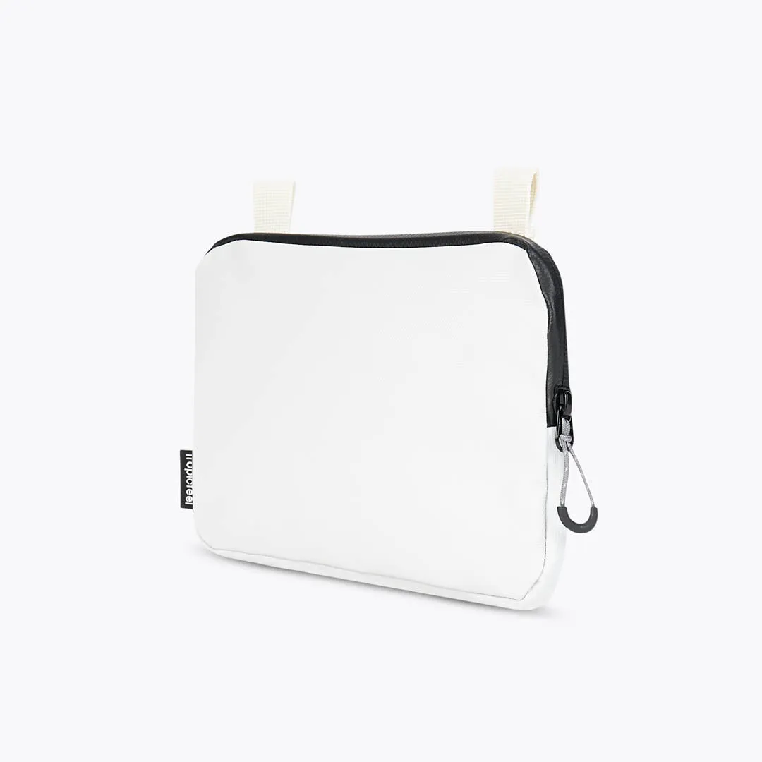 FidLock Pouch® Fog Grey sold by Tropicfeel product image thumbnail 4