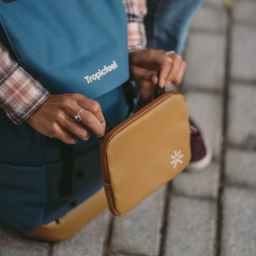 FidLock® Pouch Limited Edition sold by Tropicfeel product image thumbnail 3