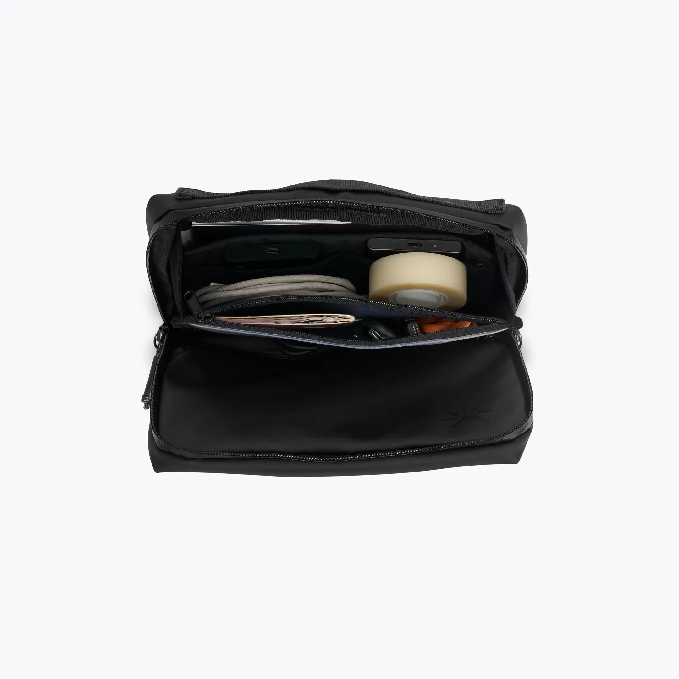 SEE Toiletry Bag Fresh Navy sold by Tropicfeel product image thumbnail 4