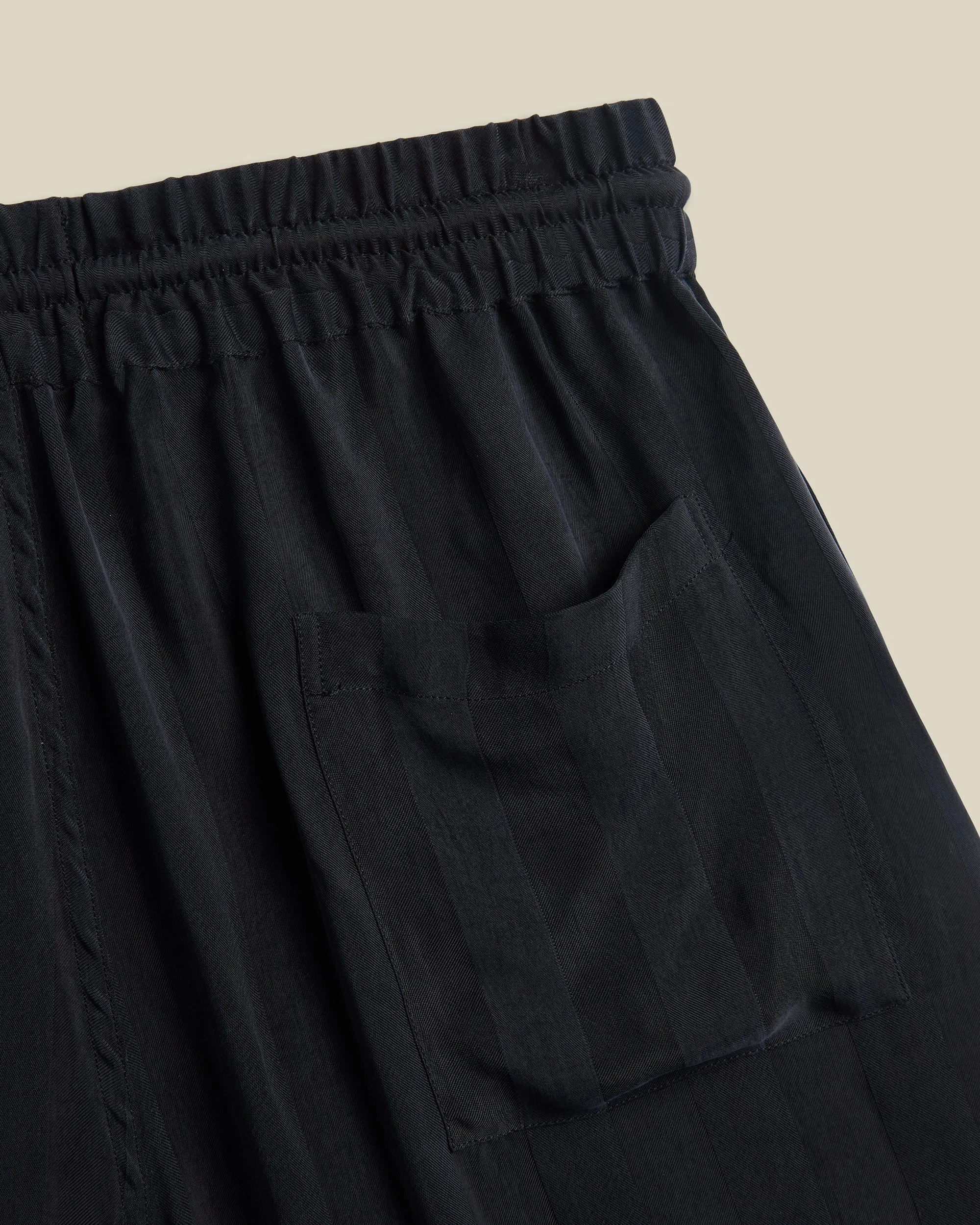 CUPRO SHORTS - BLACK sold by Portuguese Flannel product image thumbnail 4